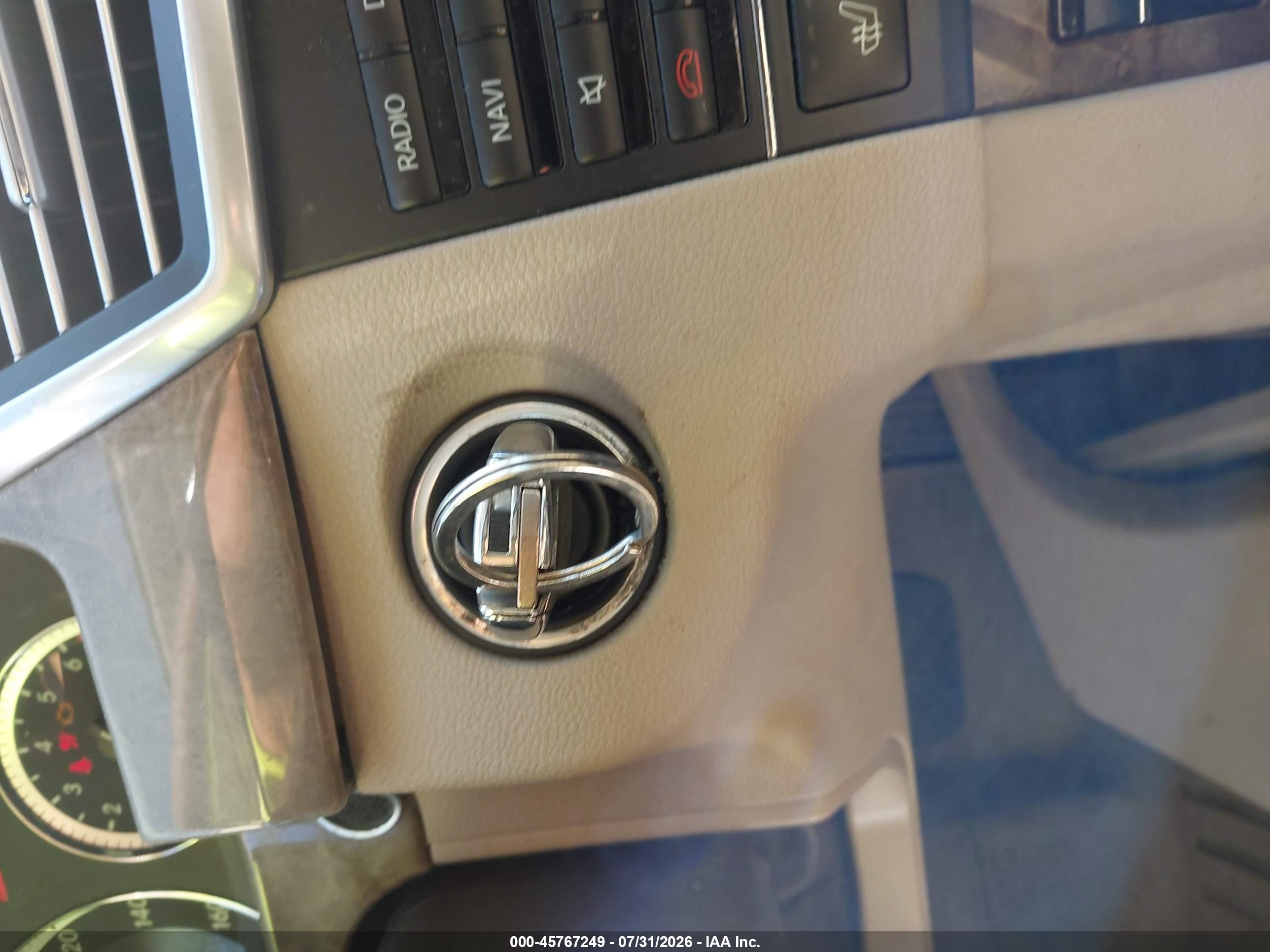 2010 Mercedes-benz E 350 4matic Gold vin: WDDHF8HB3AA230235