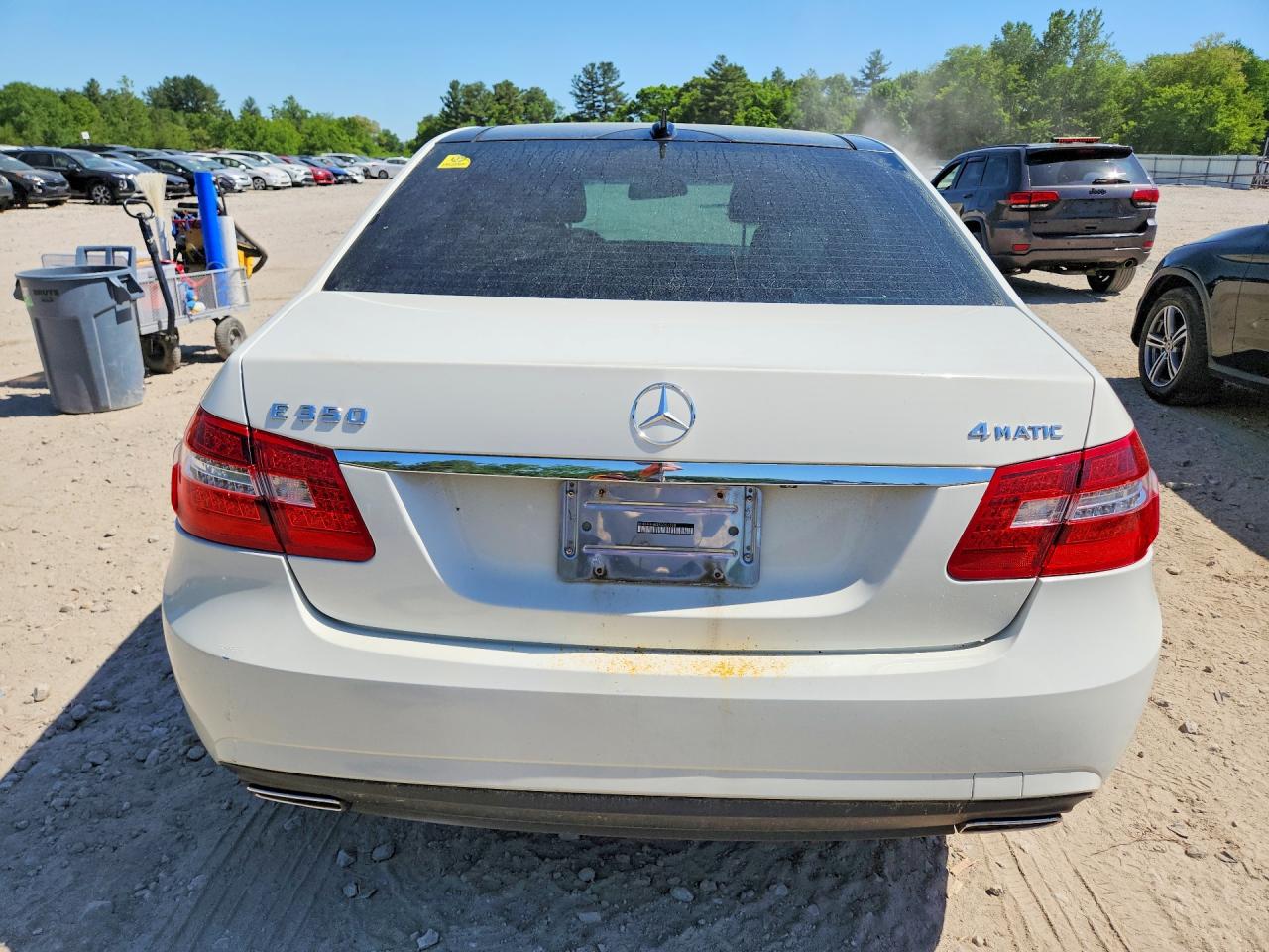 2010 Mercedes-benz E 350 4matic White vin: WDDHF8HB3AA251568