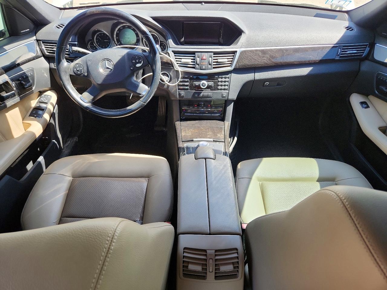 2010 Mercedes-benz E 350 4matic White vin: WDDHF8HB3AA251568