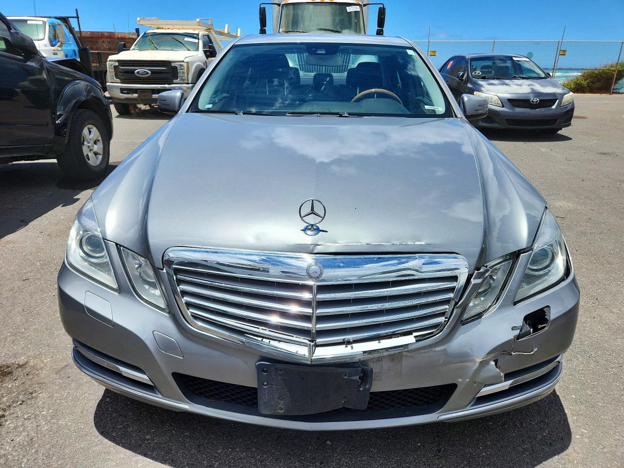 2011 Mercedes-benz E 350 4matic Silver vin: WDDHF8HB3BA304934