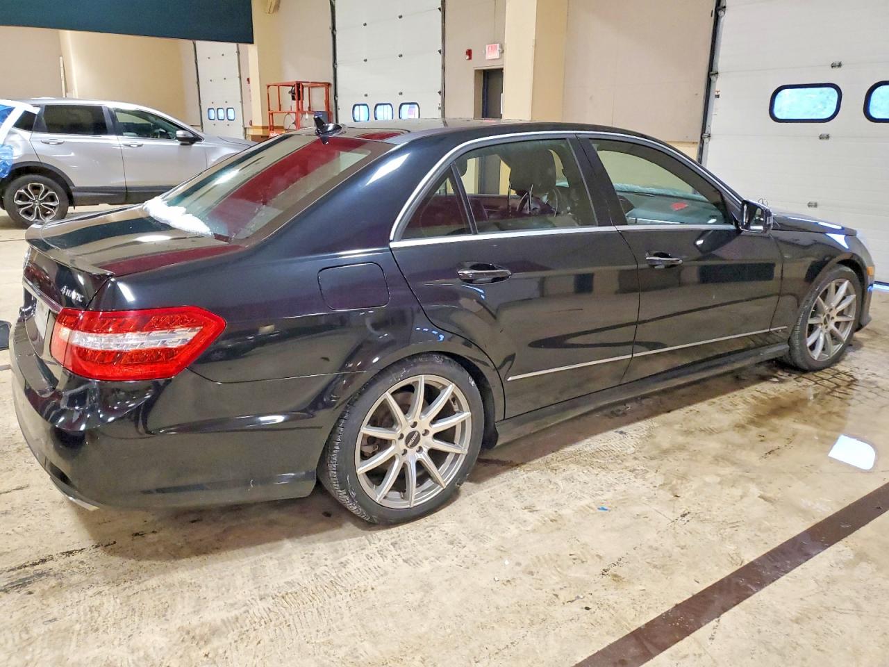 2011 Mercedes-benz E 350 4matic Black vin: WDDHF8HB3BA395249