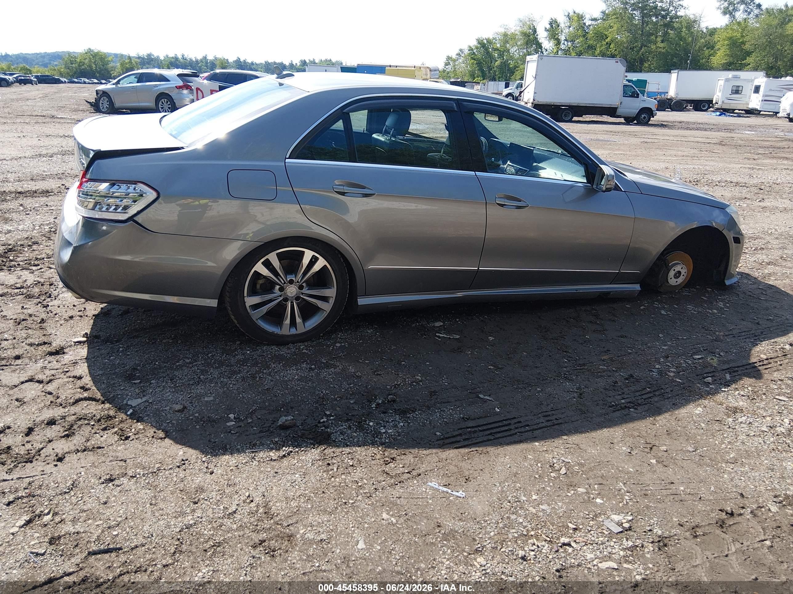 2011 Mercedes-benz E 350 4matic Gray vin: WDDHF8HB3BA428251