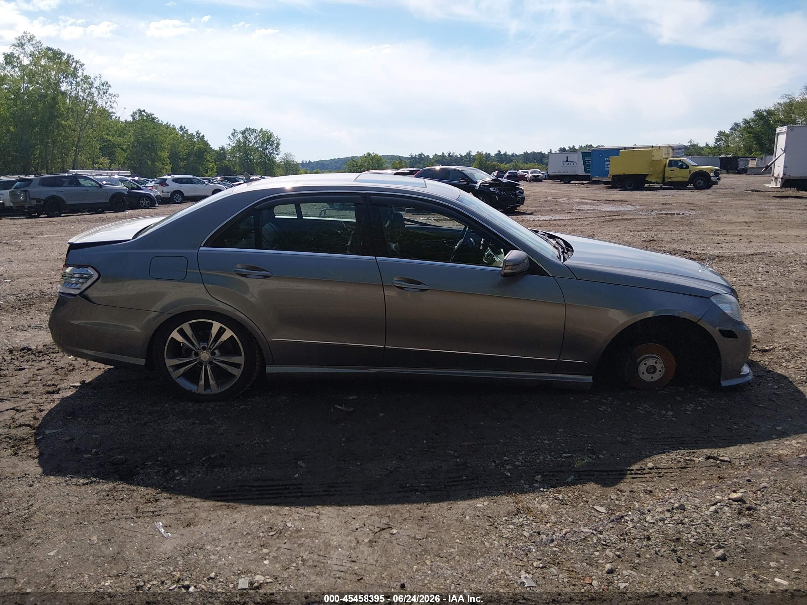 2011 Mercedes-benz E 350 4matic Gray vin: WDDHF8HB3BA428251