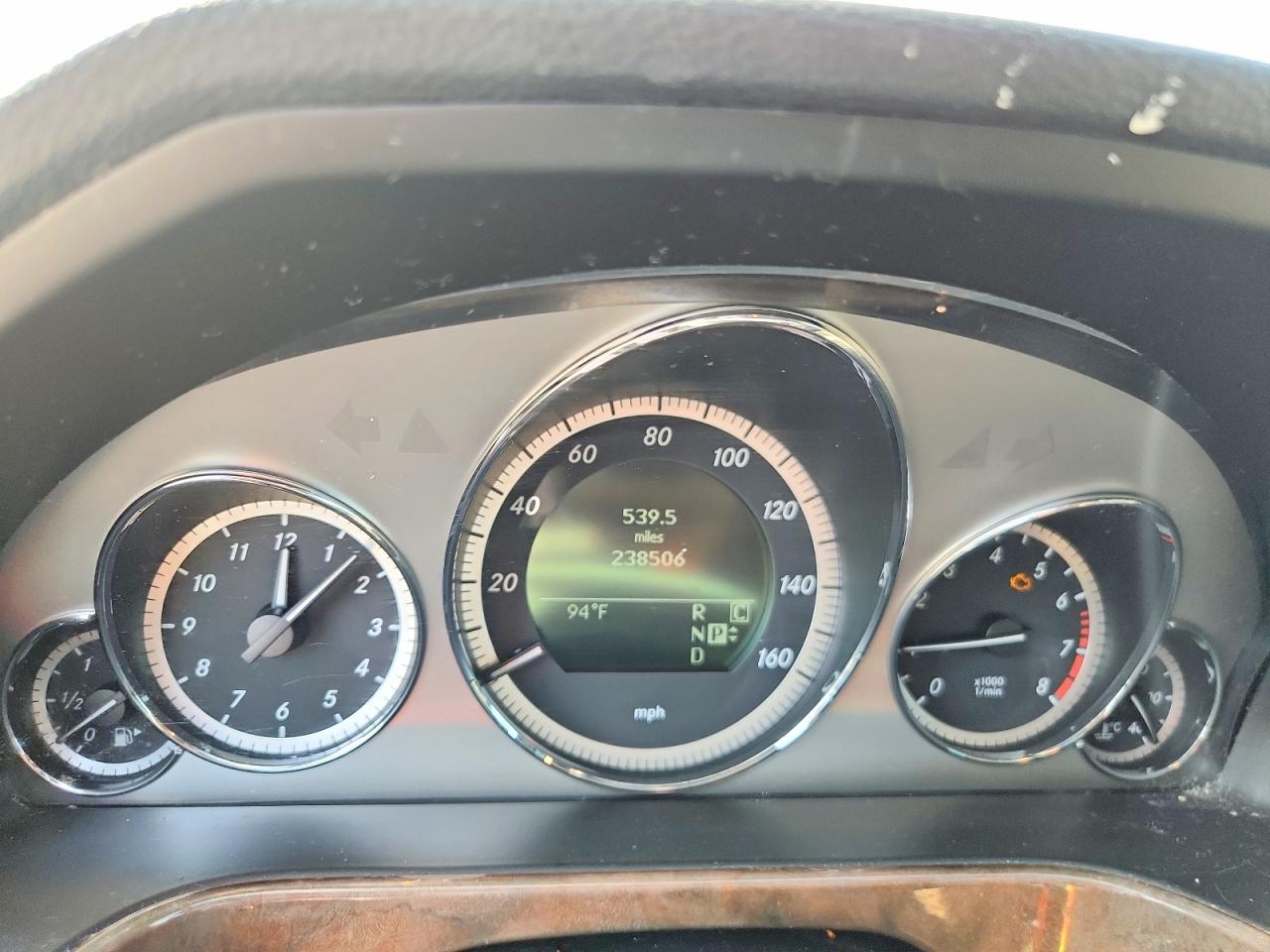 2010 Mercedes-benz E 350 4matic White vin: WDDHF8HB4AA115580
