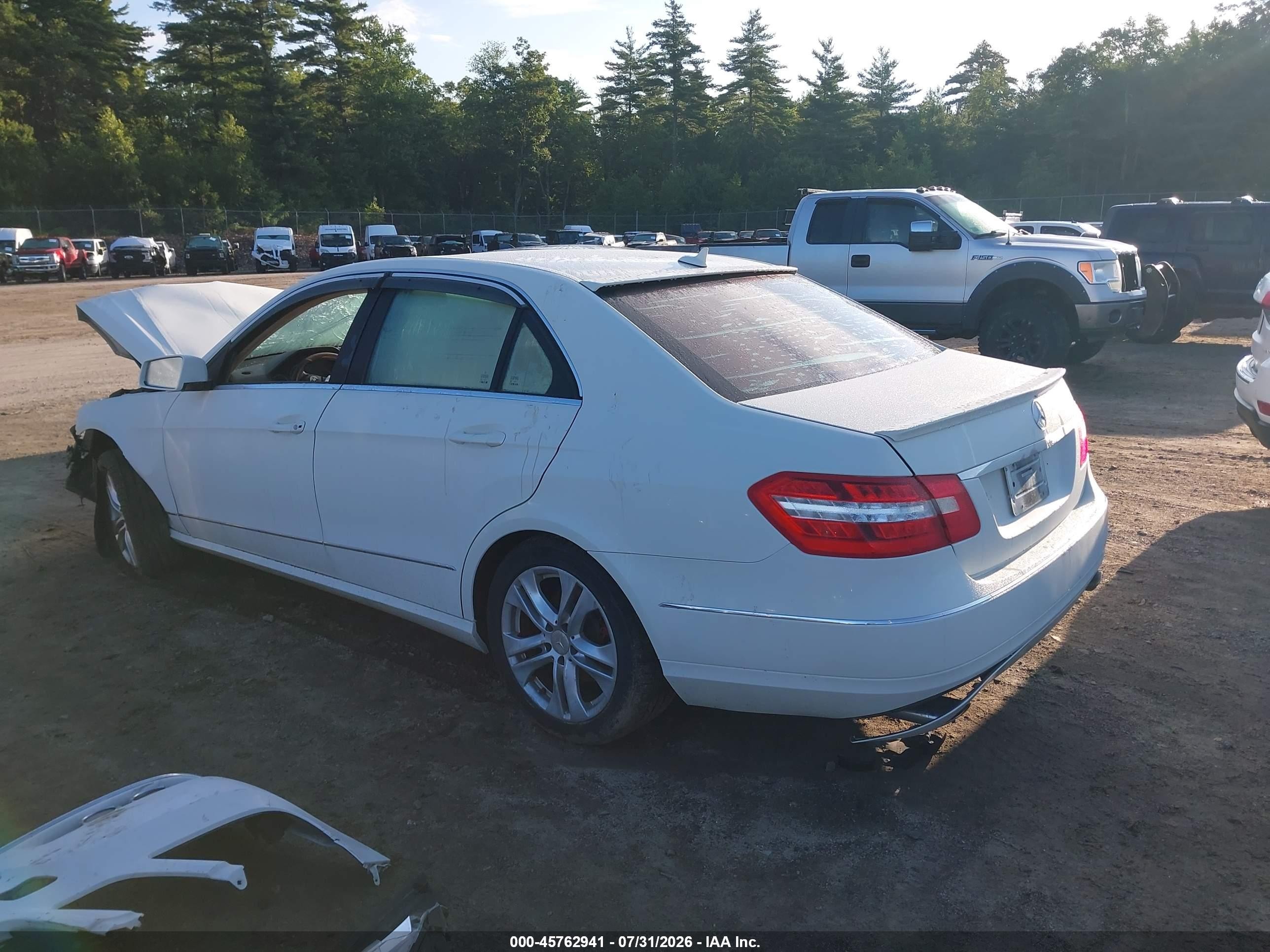 2010 Mercedes-benz E 350 4matic White vin: WDDHF8HB4AA123906