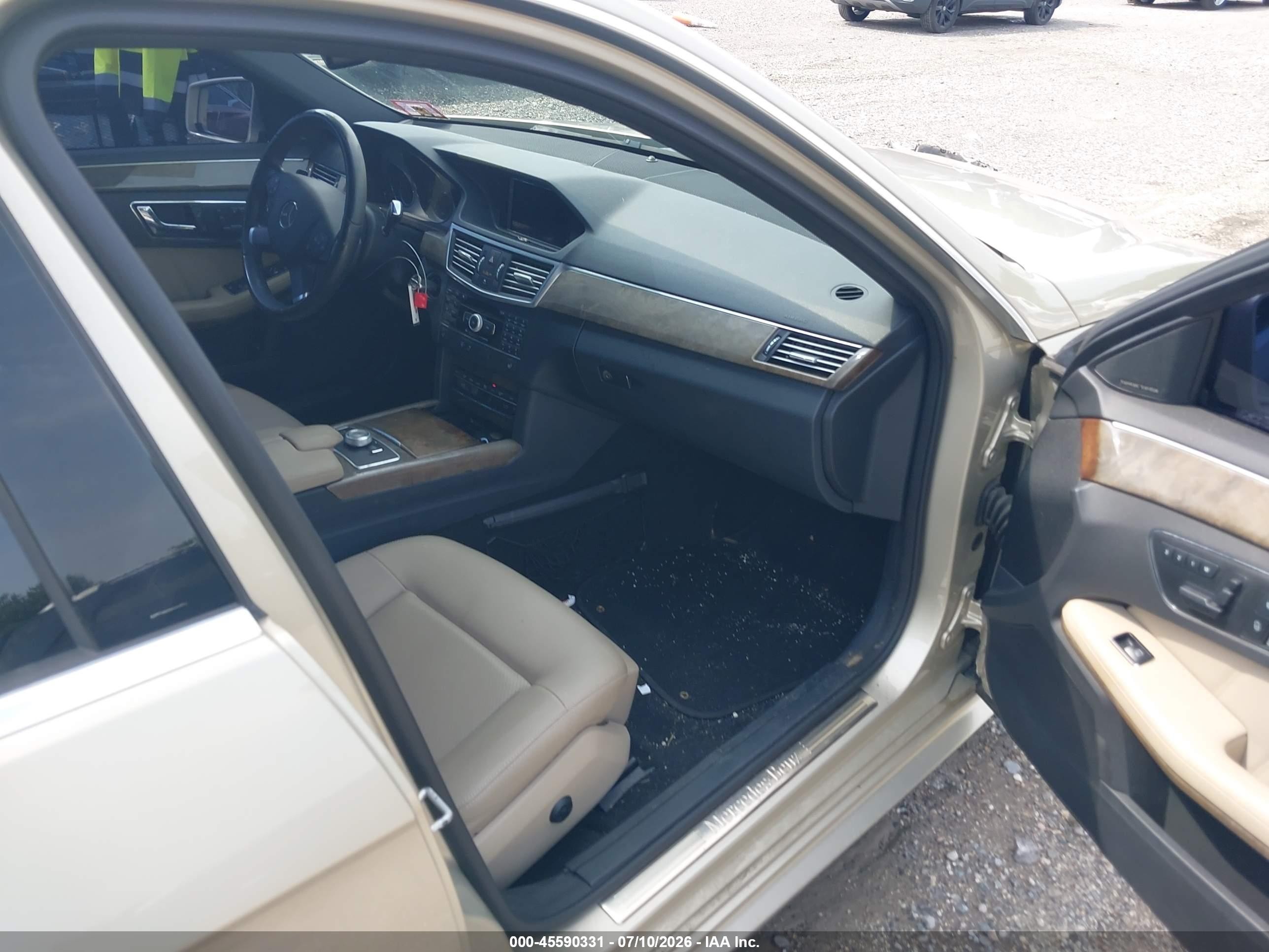 2010 Mercedes-benz E 350 4matic Бежевый vin: WDDHF8HB4AA149518