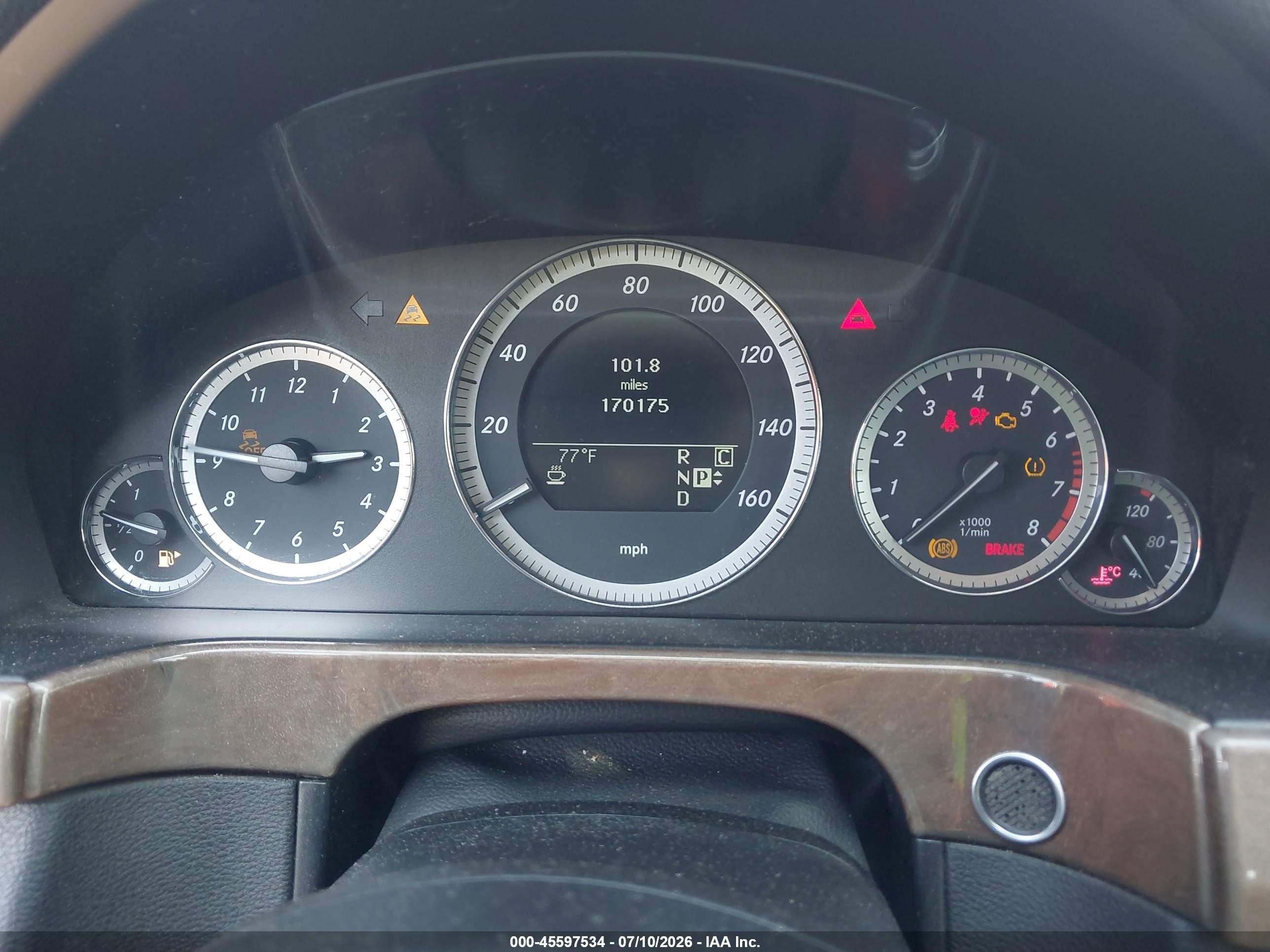 2010 Mercedes-benz E 350 4matic Silver vin: WDDHF8HB4AA246427