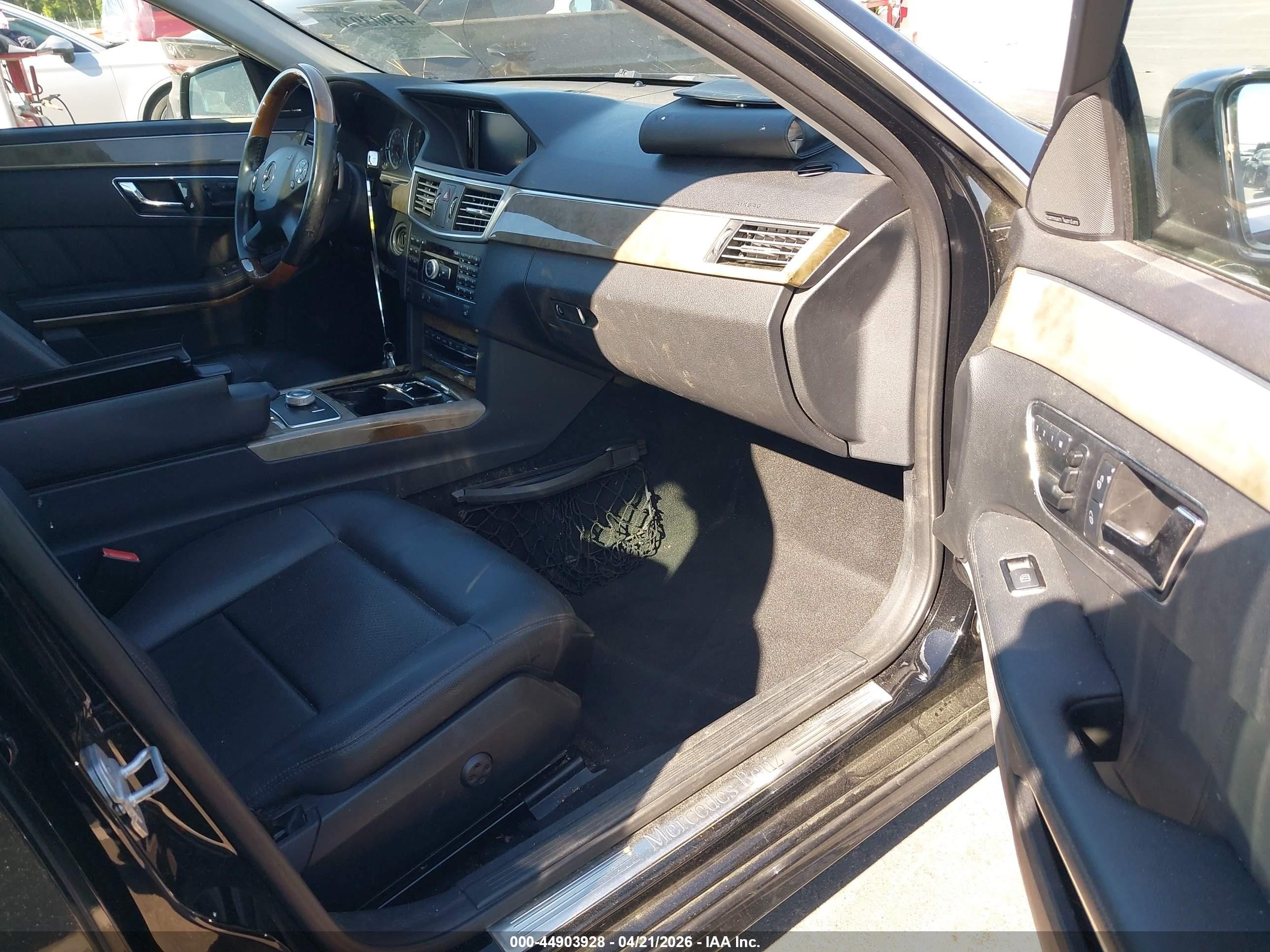 2011 Mercedes-benz E 350 4matic Black vin: WDDHF8HB4BA363801