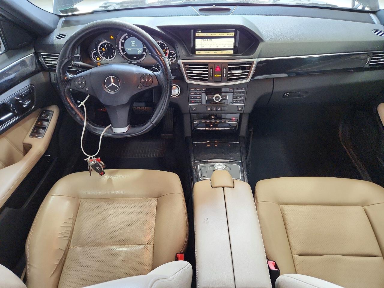 2011 Mercedes-benz E 350 4matic Blue vin: WDDHF8HB4BA375950