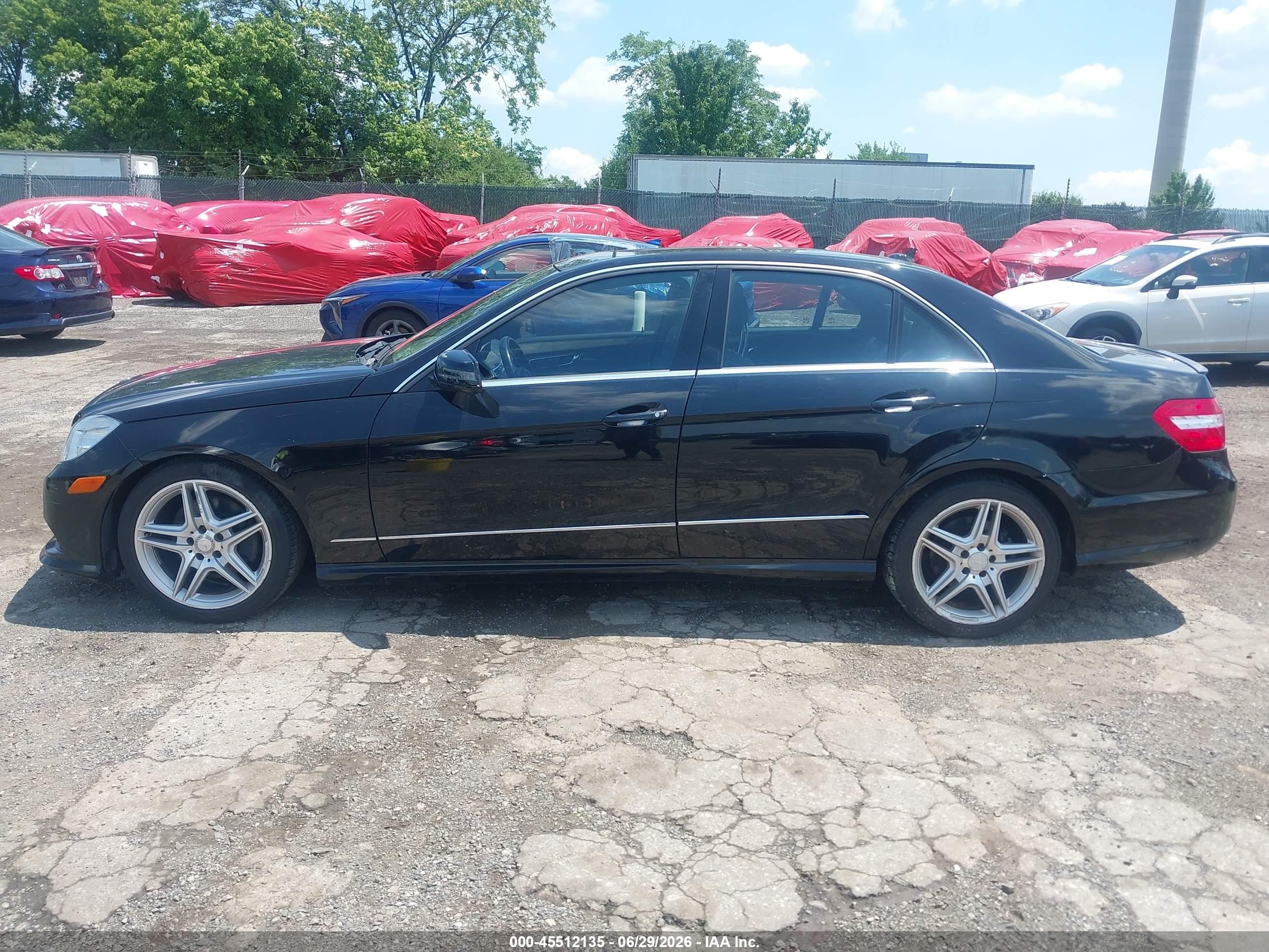 2011 Mercedes-benz E 350 4matic Black vin: WDDHF8HB4BA413192