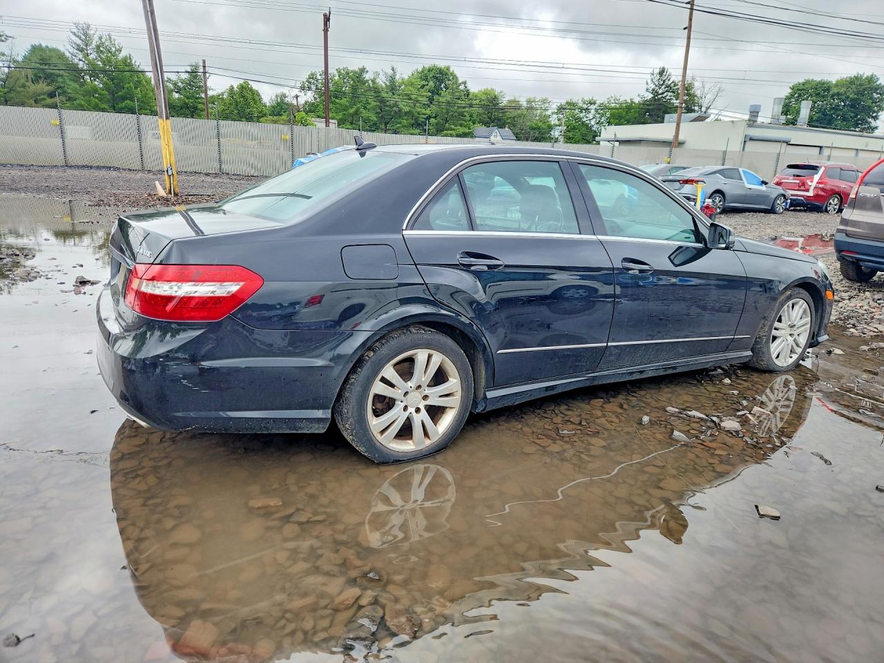 2011 Mercedes-benz E 350 4matic Black vin: WDDHF8HB4BA429554