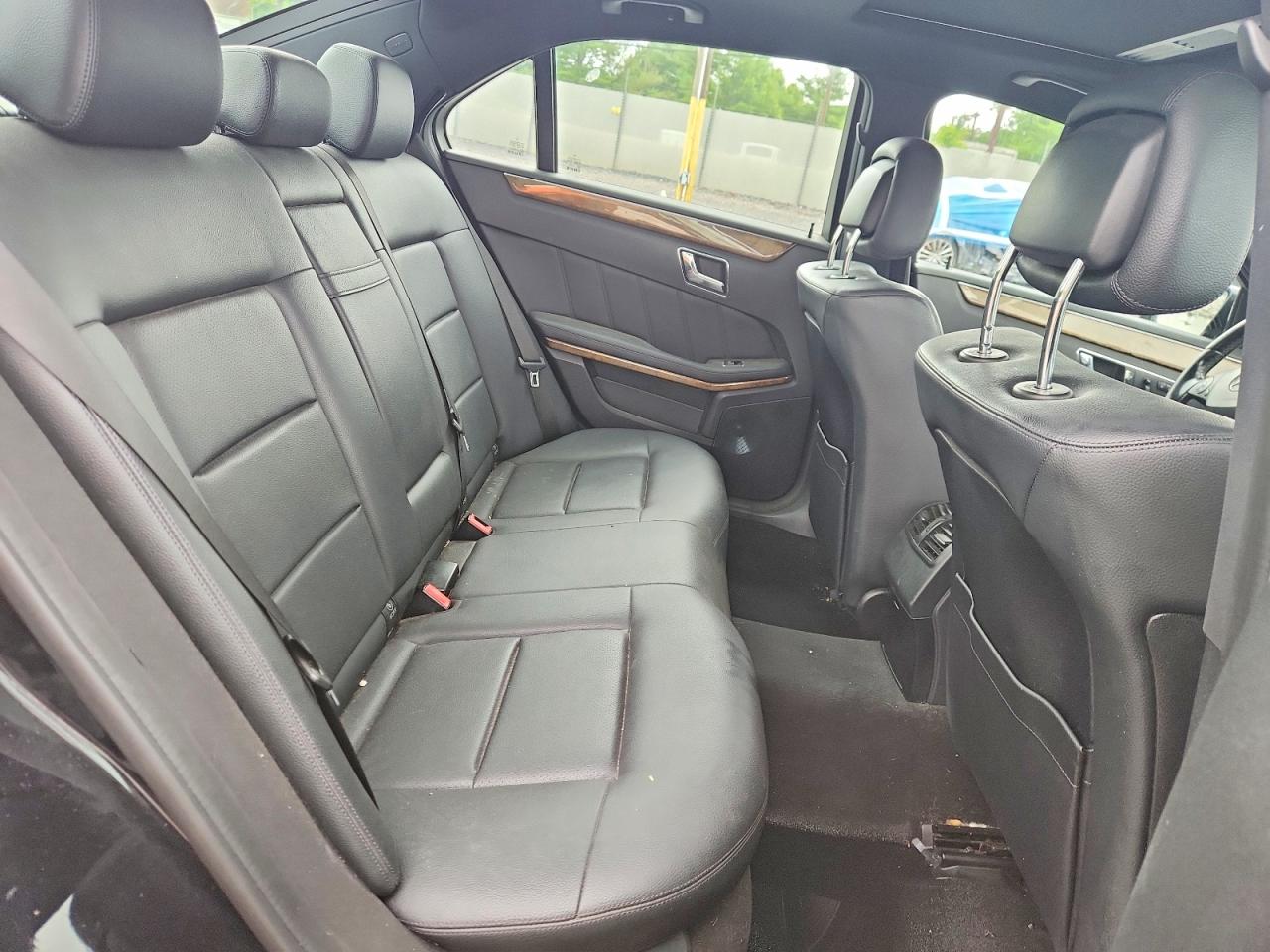 2011 Mercedes-benz E 350 4matic Black vin: WDDHF8HB4BA429554