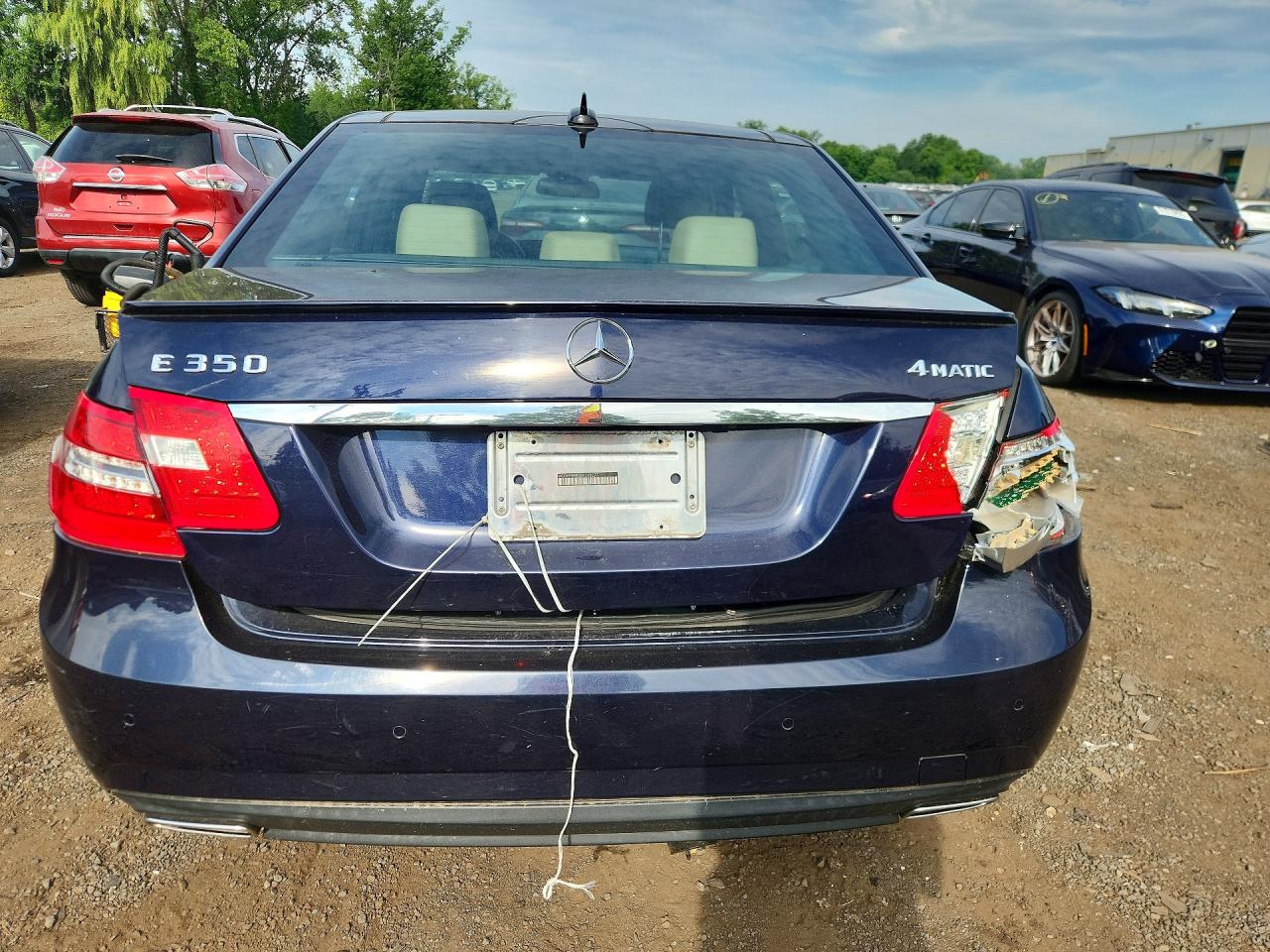 2011 Mercedes-benz E 350 4matic Blue vin: WDDHF8HB5BA368277