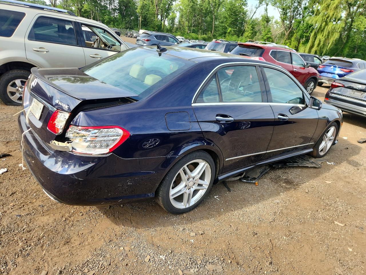 2011 Mercedes-benz E 350 4matic Blue vin: WDDHF8HB5BA368277