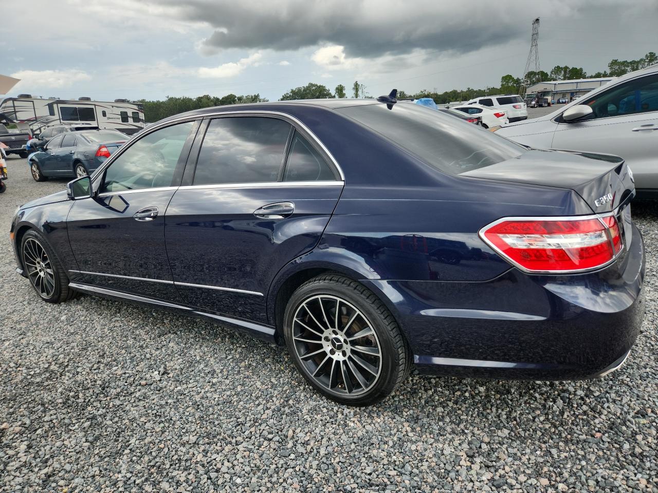 2011 Mercedes-benz E 350 4matic Blue vin: WDDHF8HB5BA383457