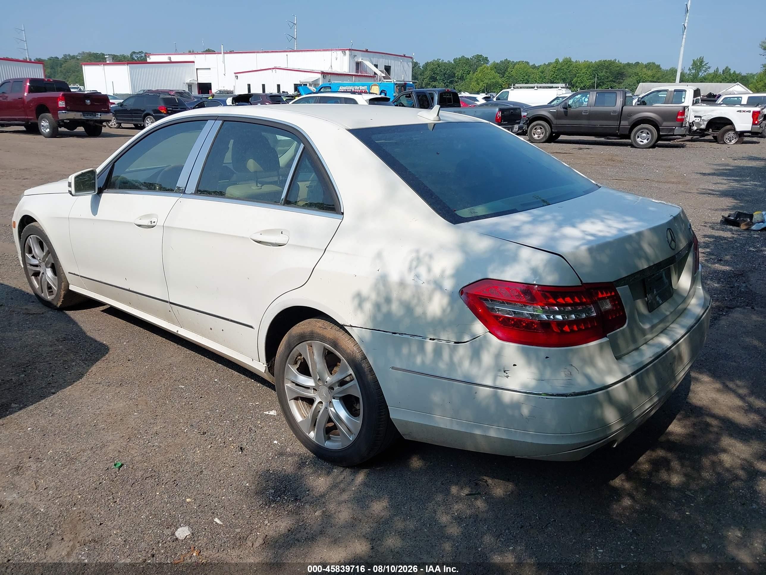 2011 Mercedes-benz E 350 4matic White vin: WDDHF8HB5BA389999