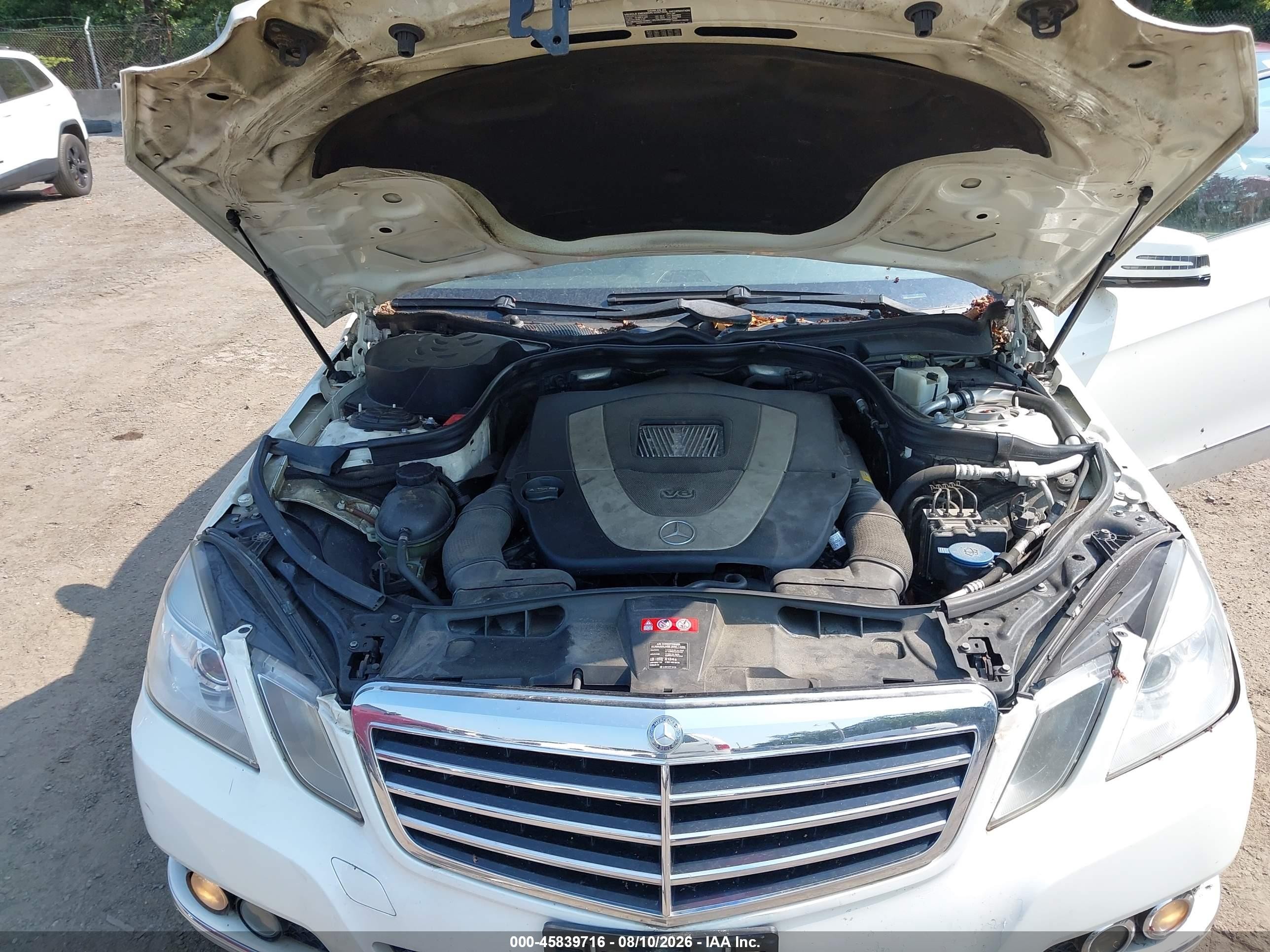 2011 Mercedes-benz E 350 4matic White vin: WDDHF8HB5BA389999