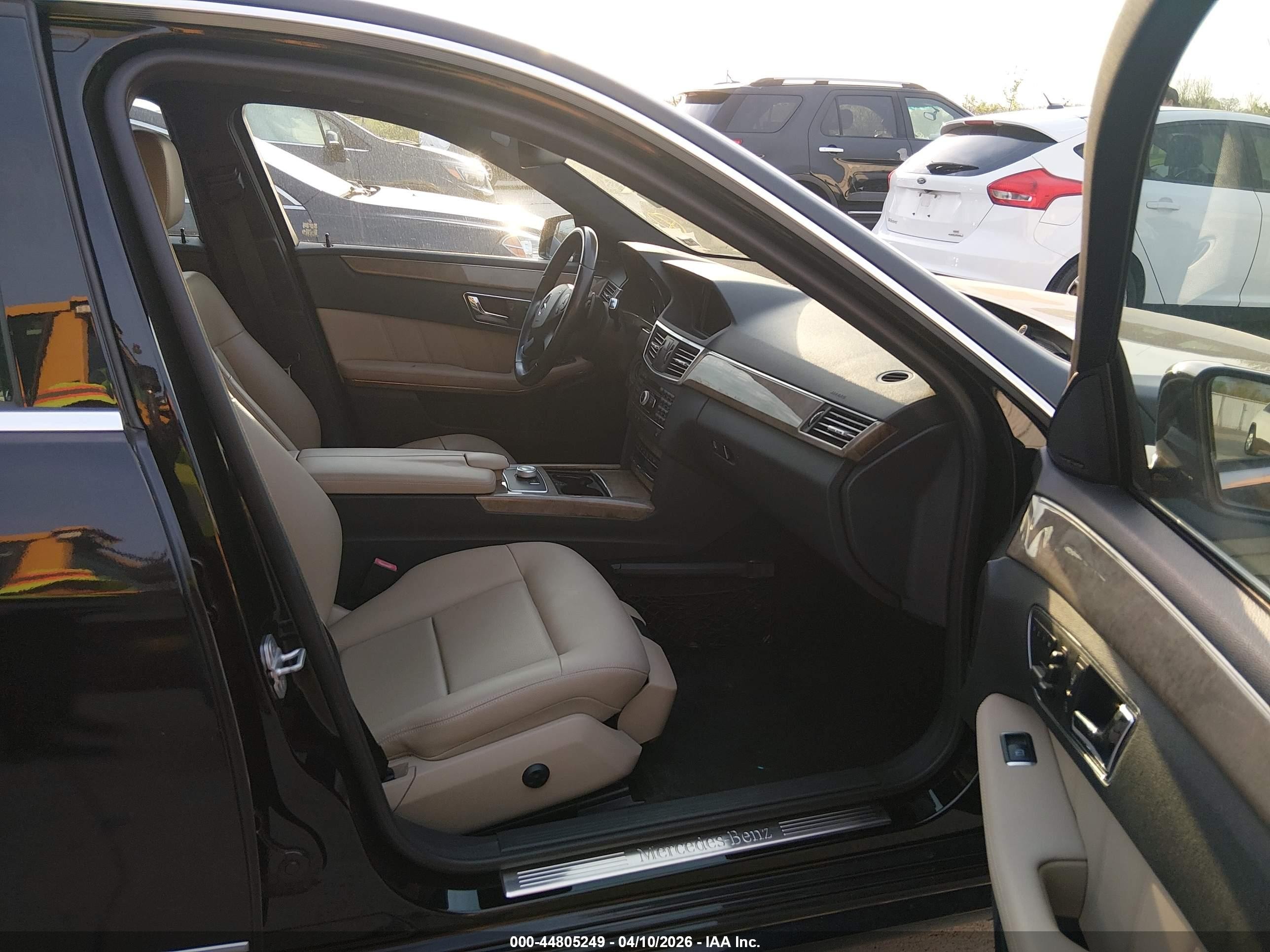 2011 Mercedes-benz E 350 4matic Black vin: WDDHF8HB5BA442524