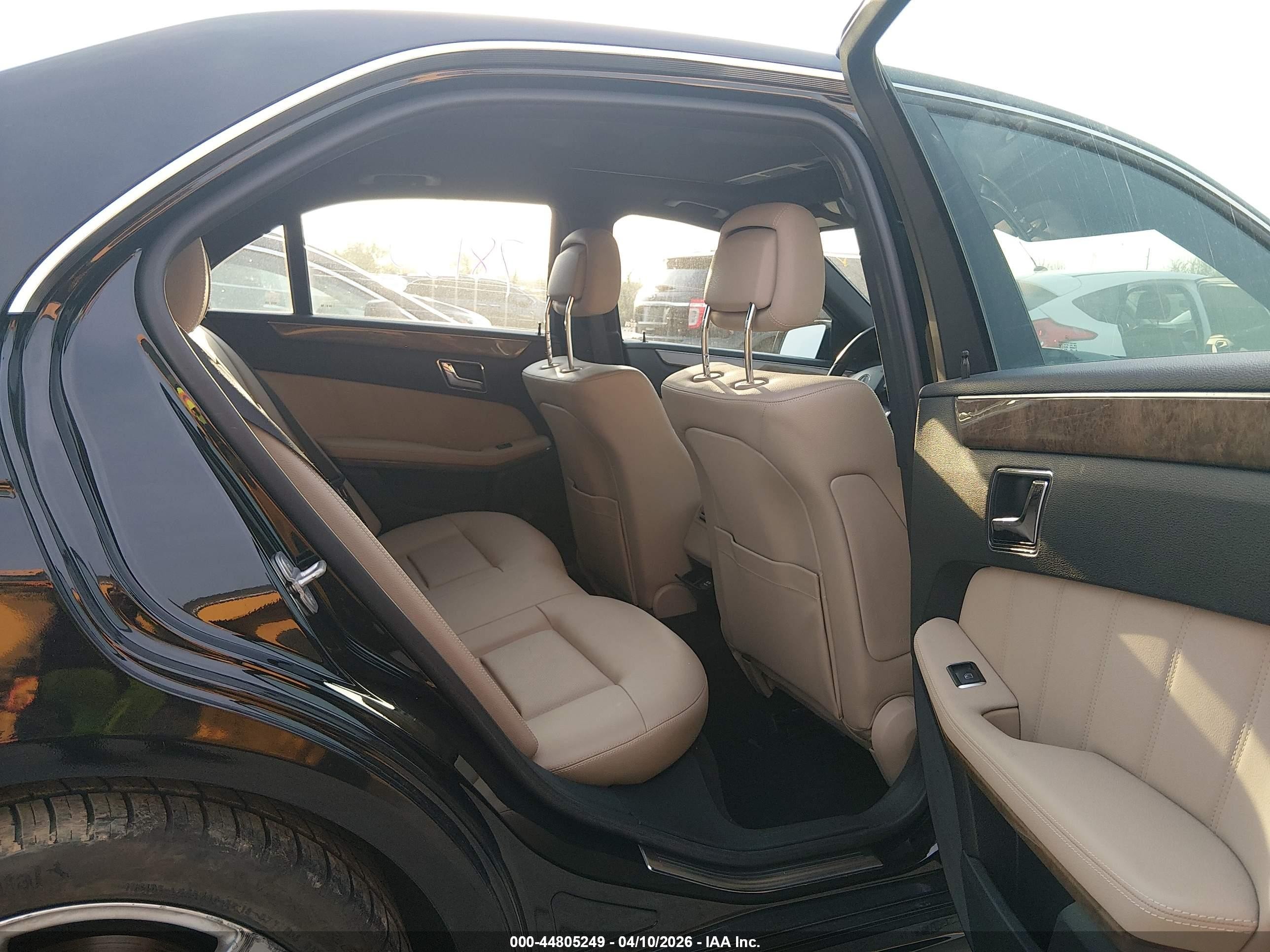 2011 Mercedes-benz E 350 4matic Black vin: WDDHF8HB5BA442524