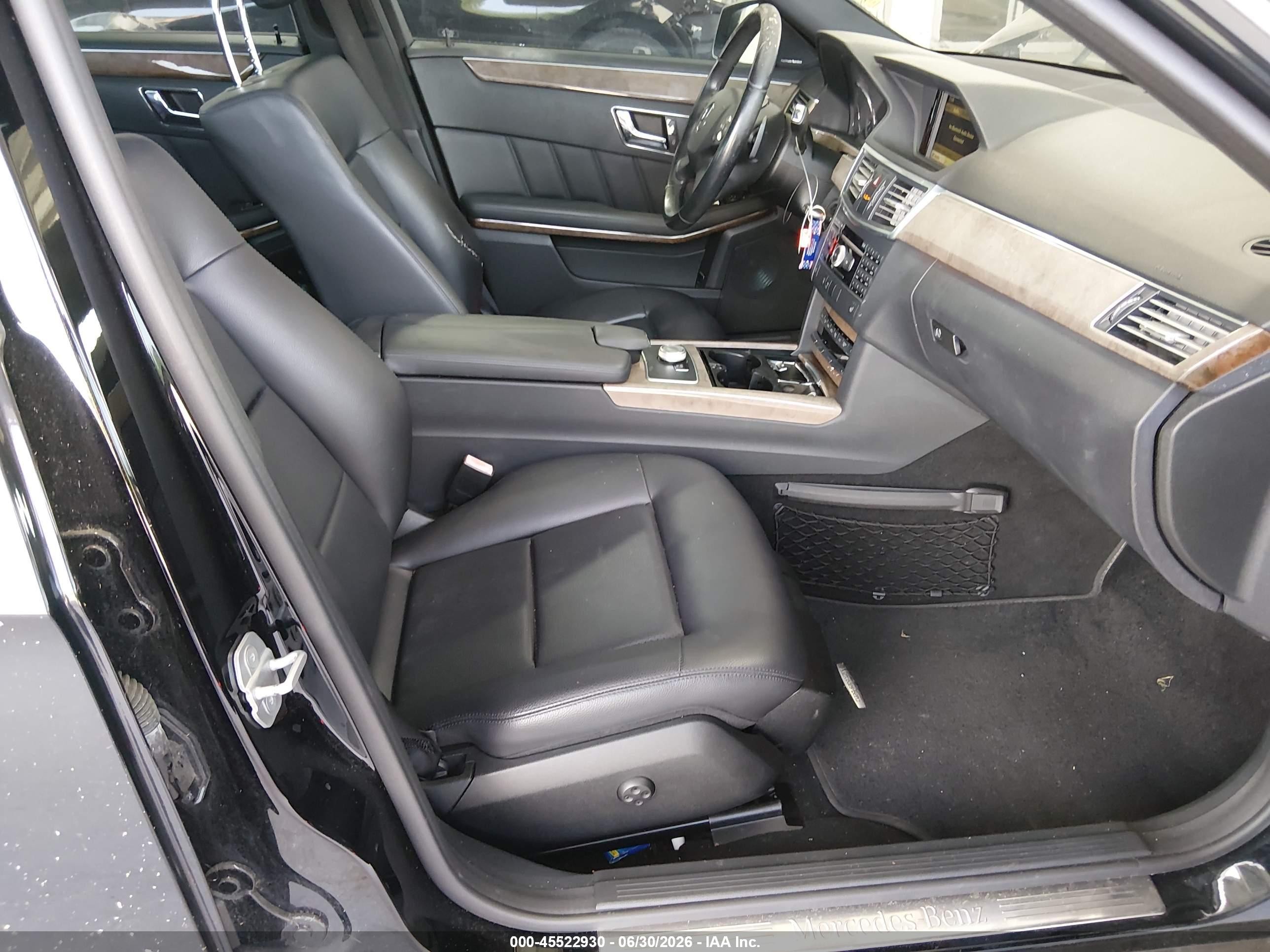 2011 Mercedes-benz E 350 4matic Black vin: WDDHF8HB5BA452843