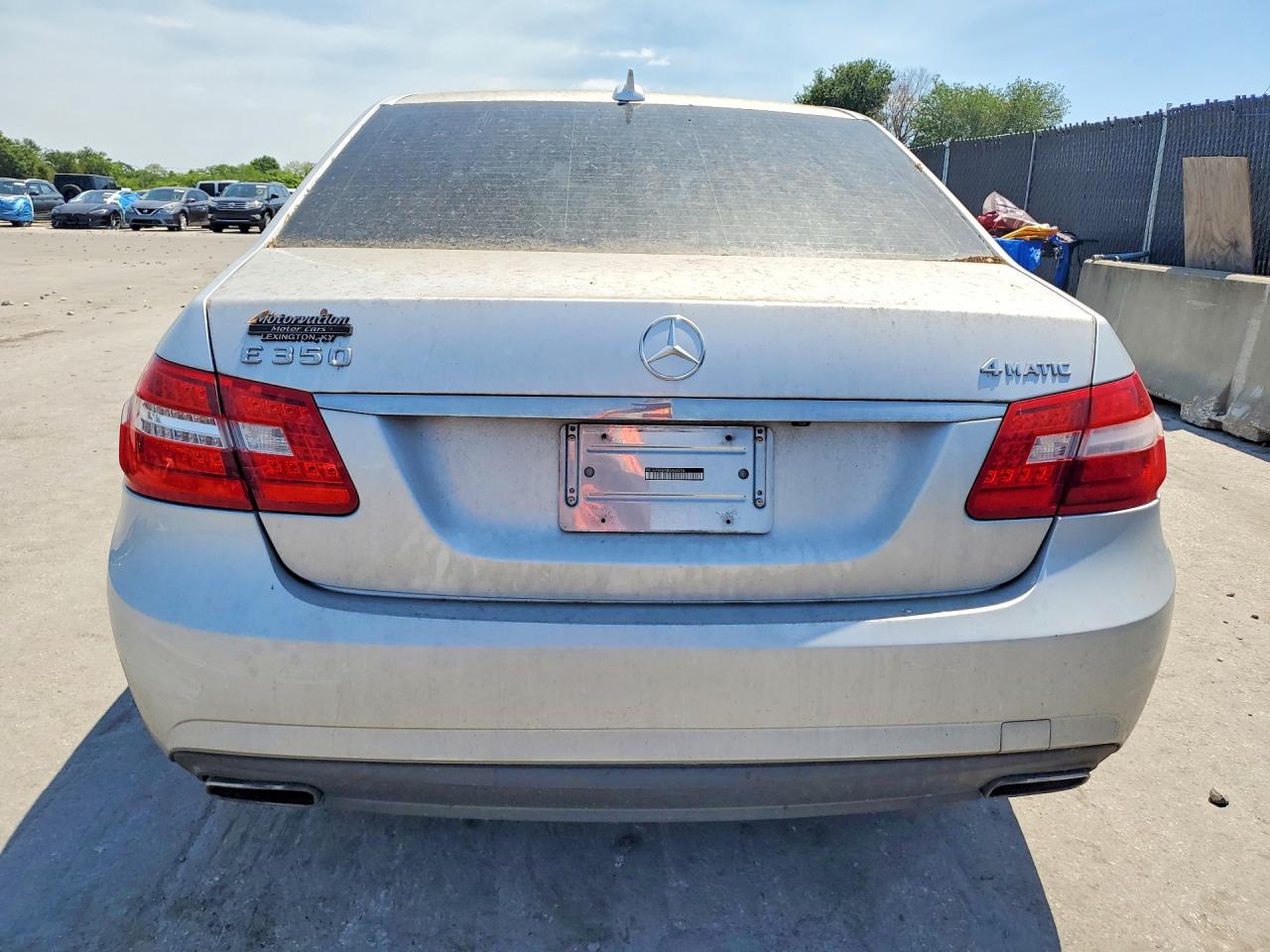 2011 Mercedes-benz E-class E350 4-matic Silver vin: WDDHF8HB5BA466256