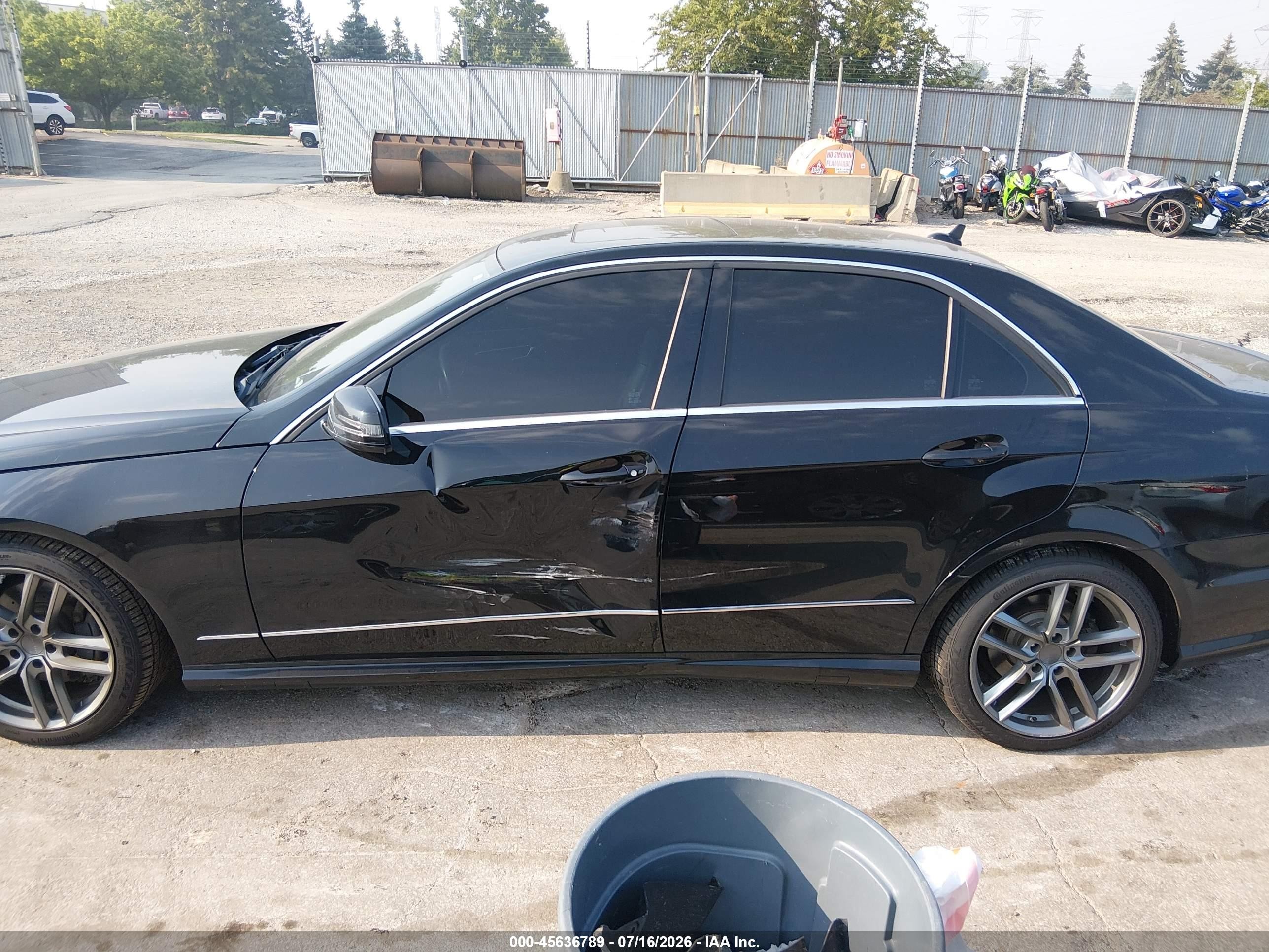 2011 Mercedes-benz E 350 4matic Black vin: WDDHF8HB5BA473420