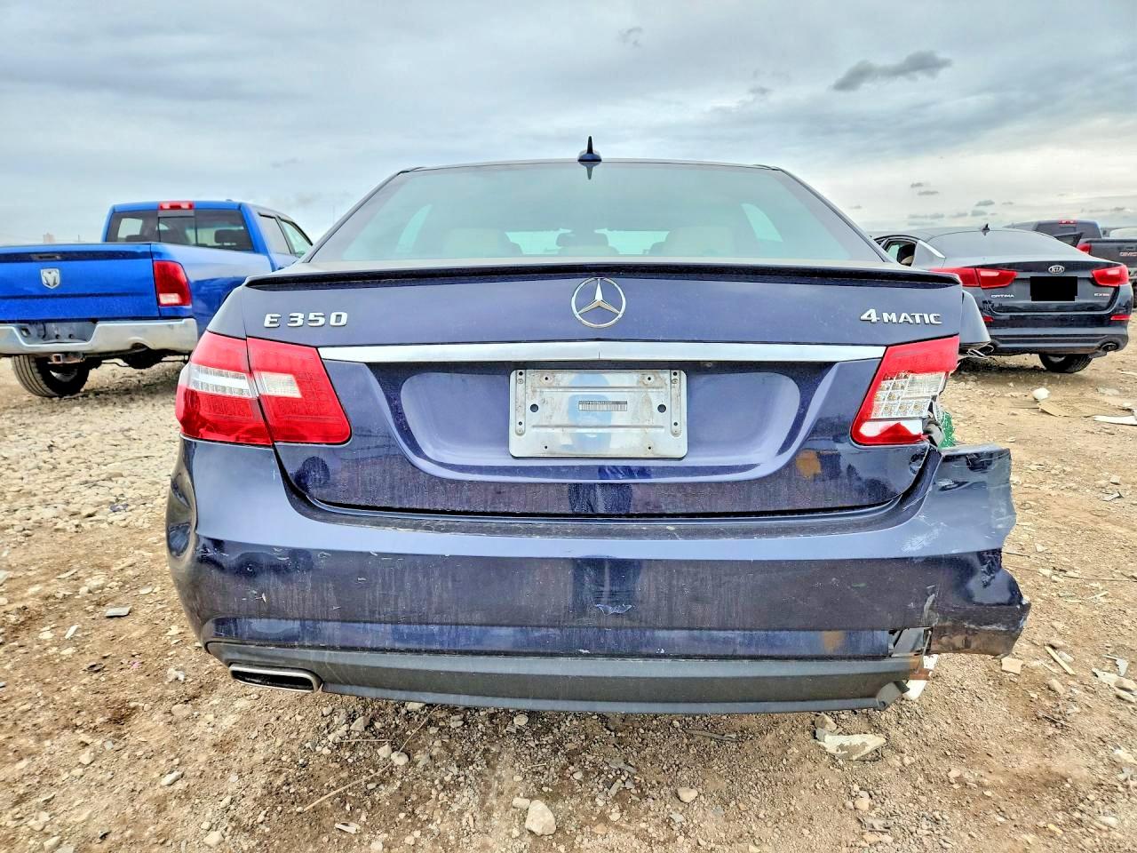 2011 Mercedes-benz E 350 4matic Blue vin: WDDHF8HB5BA486569