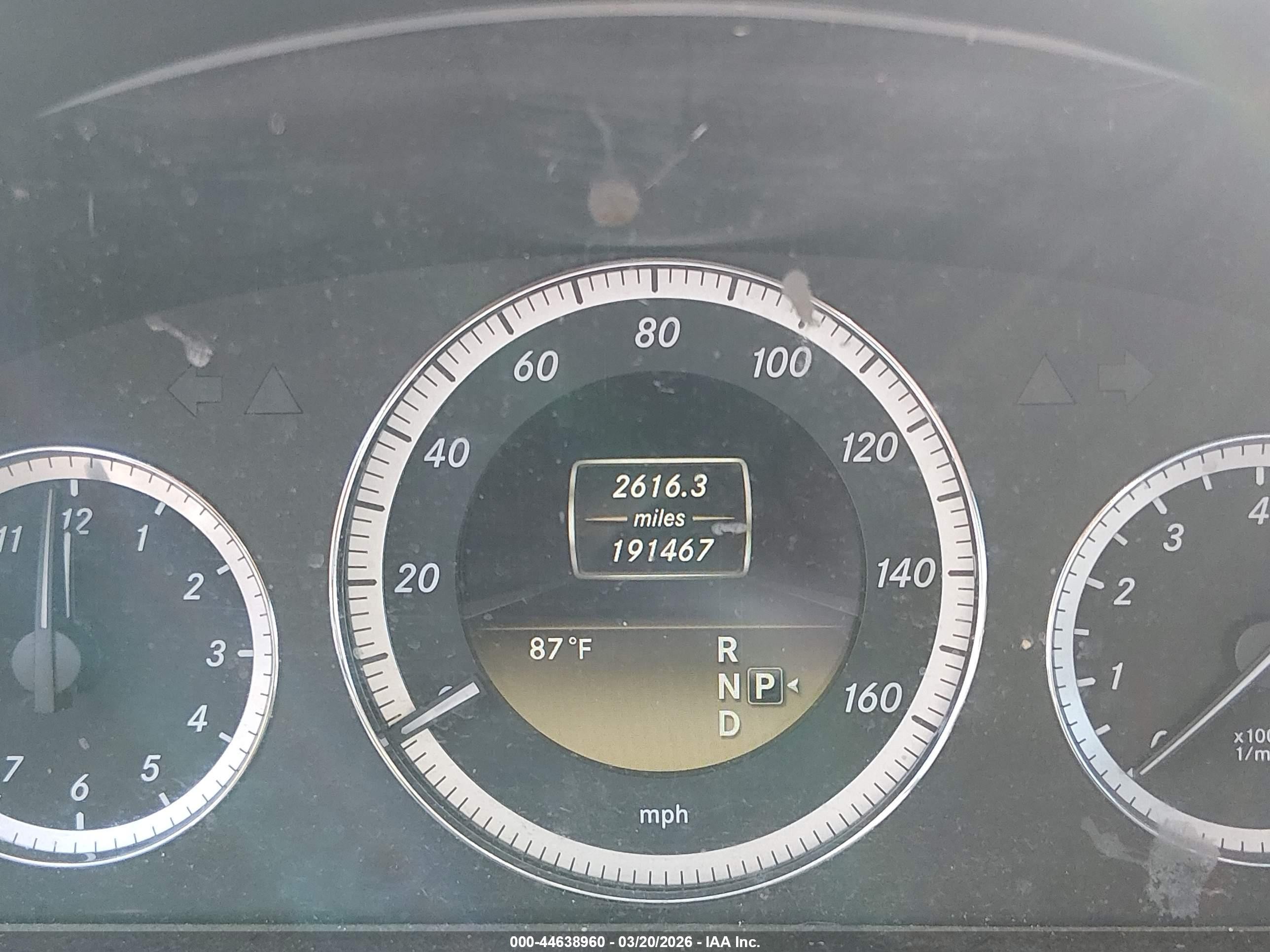 2011 Mercedes-benz E 350 4matic Черный vin: WDDHF8HB5BA490900