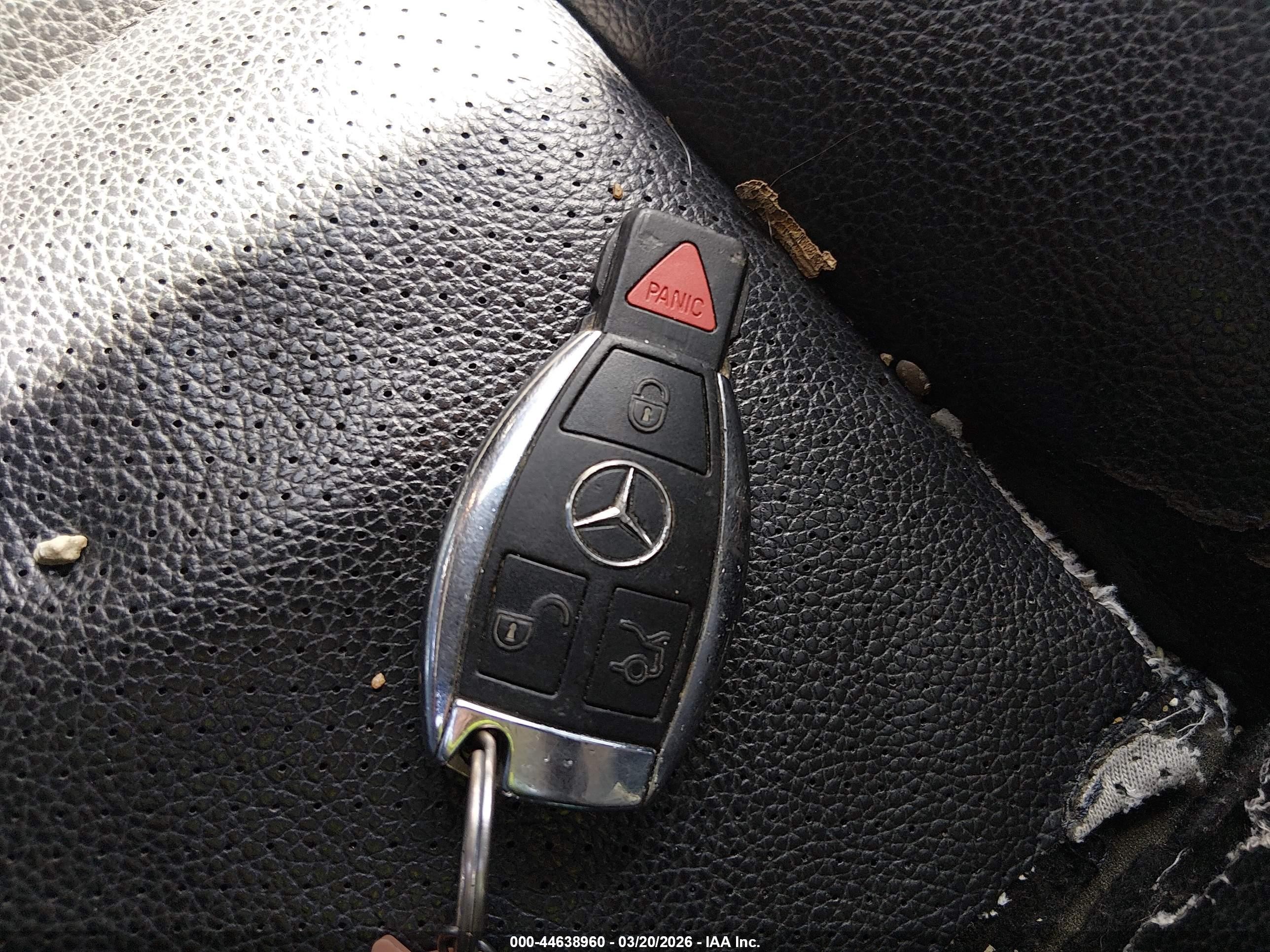 2011 Mercedes-benz E 350 4matic Черный vin: WDDHF8HB5BA490900