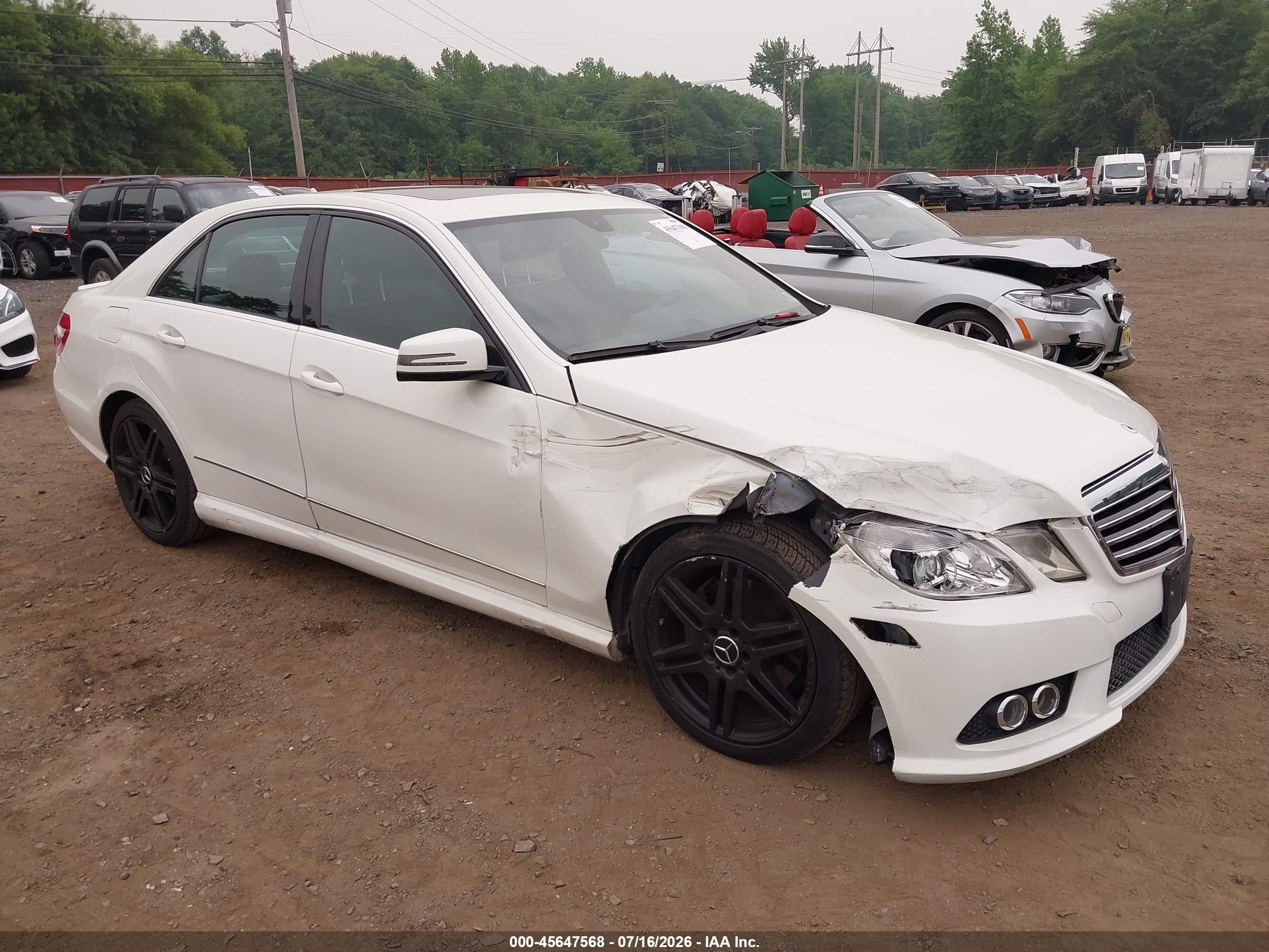 2010 Mercedes-benz E 350 4matic White vin: WDDHF8HB6AA056824