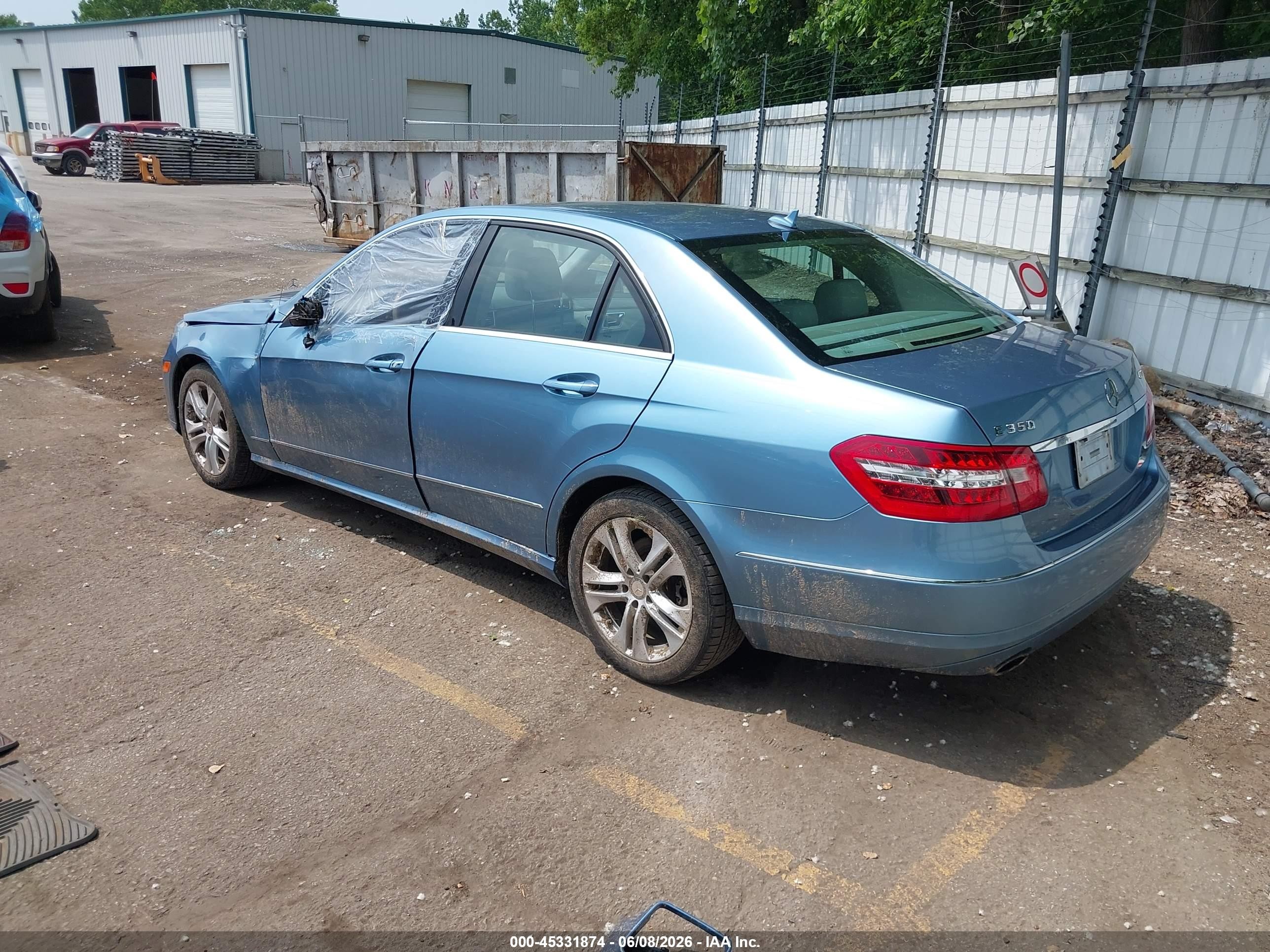 2010 Mercedes-benz E 350 4matic Light Blue vin: WDDHF8HB6AA098457