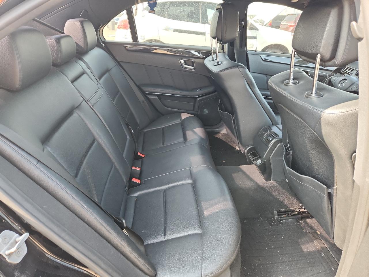 2010 Mercedes-benz E 350 4matic Black vin: WDDHF8HB6AA100630