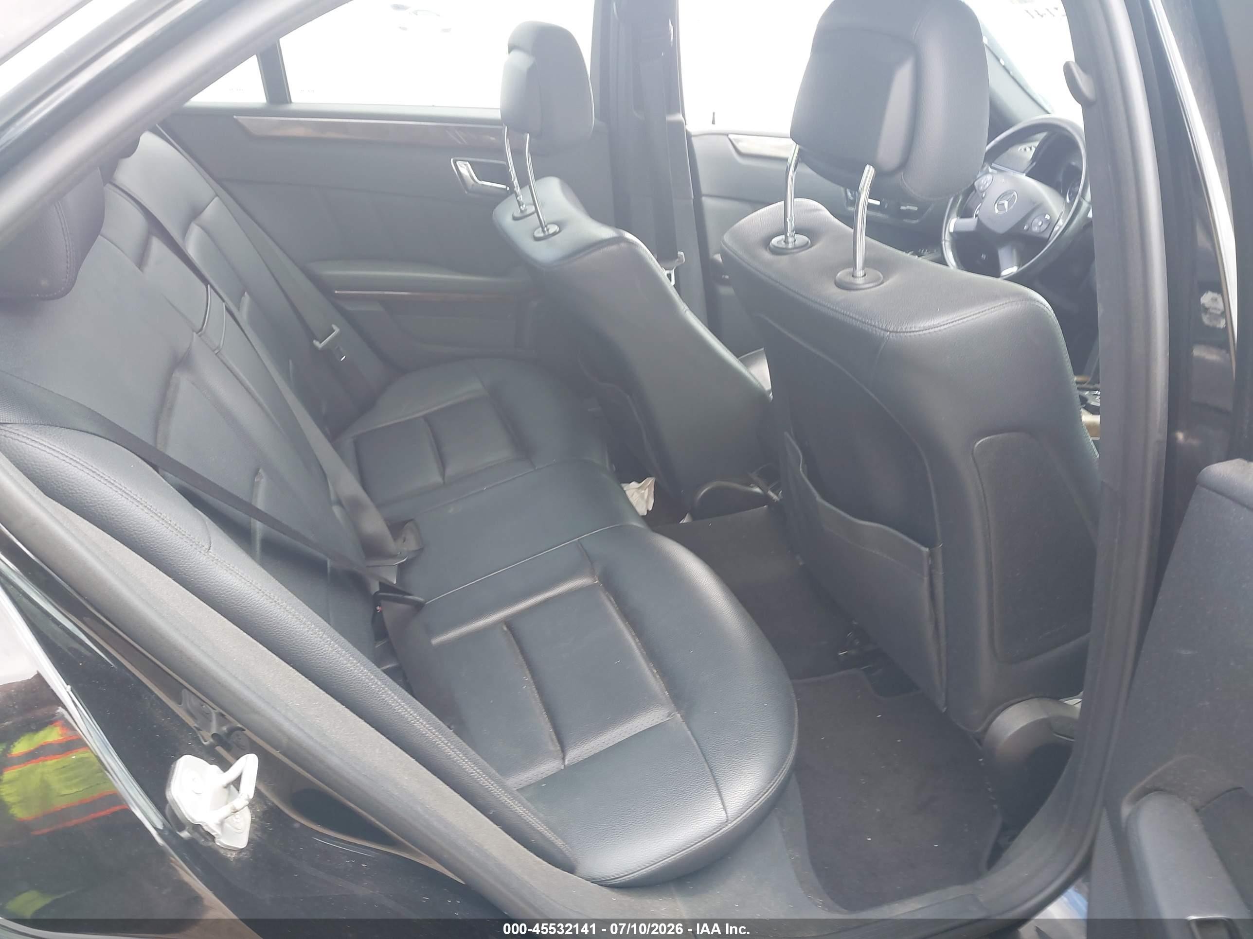 2010 Mercedes-benz E 350 4matic Black vin: WDDHF8HB6AA128833