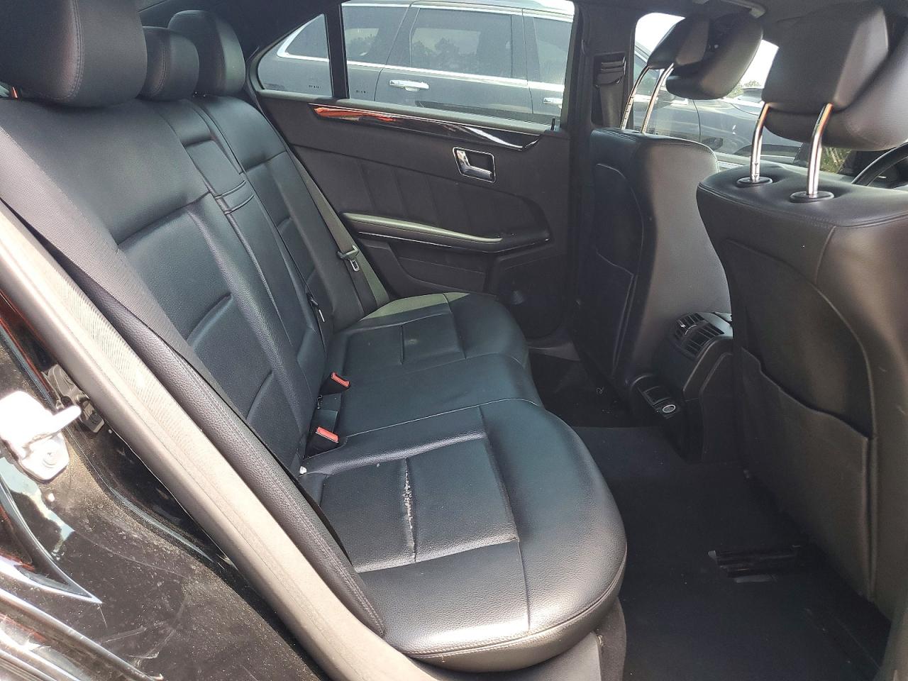 2010 Mercedes-benz E 350 4matic Black vin: WDDHF8HB6AA129044