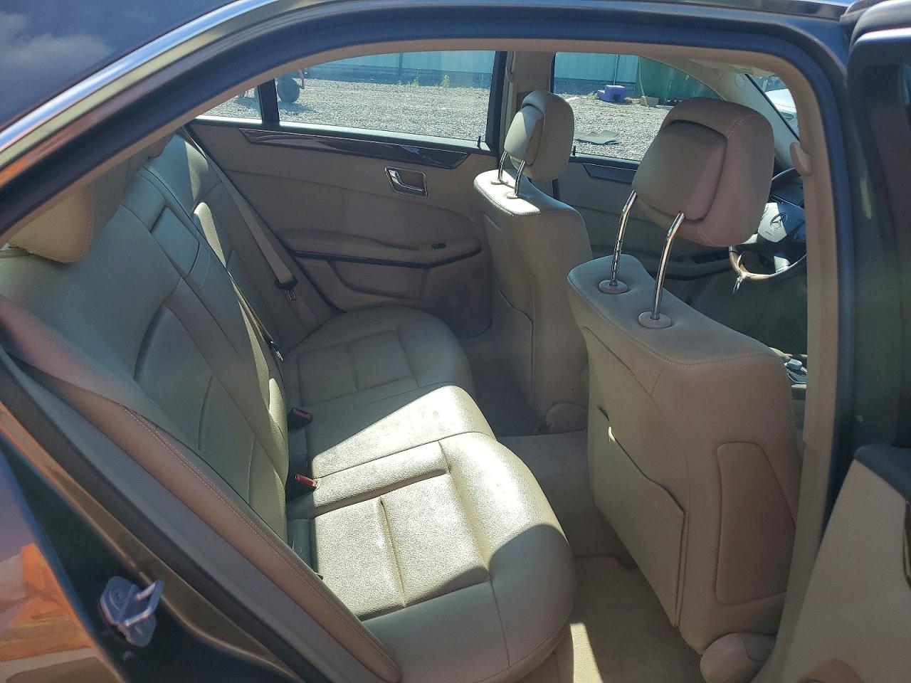 2011 Mercedes-benz E 350 4matic Charcoal vin: WDDHF8HB6BA351682