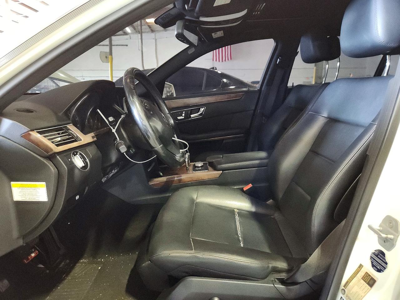 2011 Mercedes-benz E 350 4matic White vin: WDDHF8HB6BA434951
