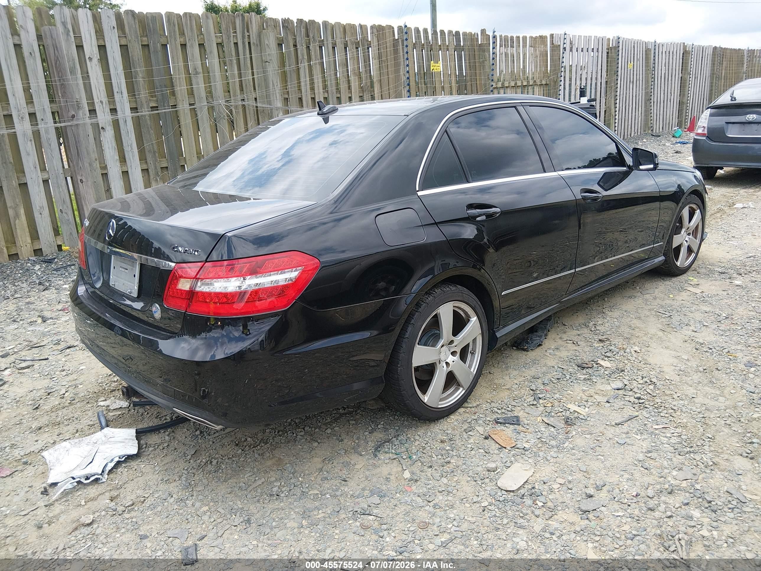 2011 Mercedes-benz E 350 4matic Black vin: WDDHF8HB6BA439213