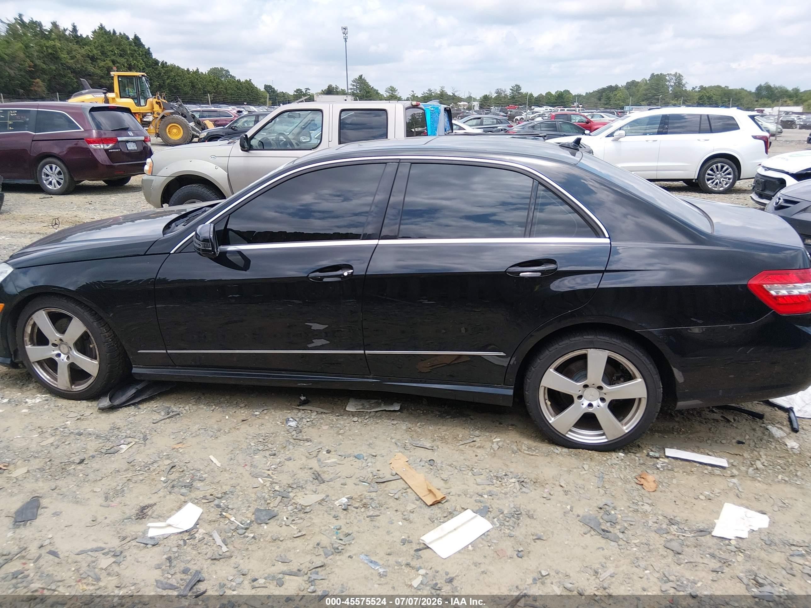 2011 Mercedes-benz E 350 4matic Black vin: WDDHF8HB6BA439213