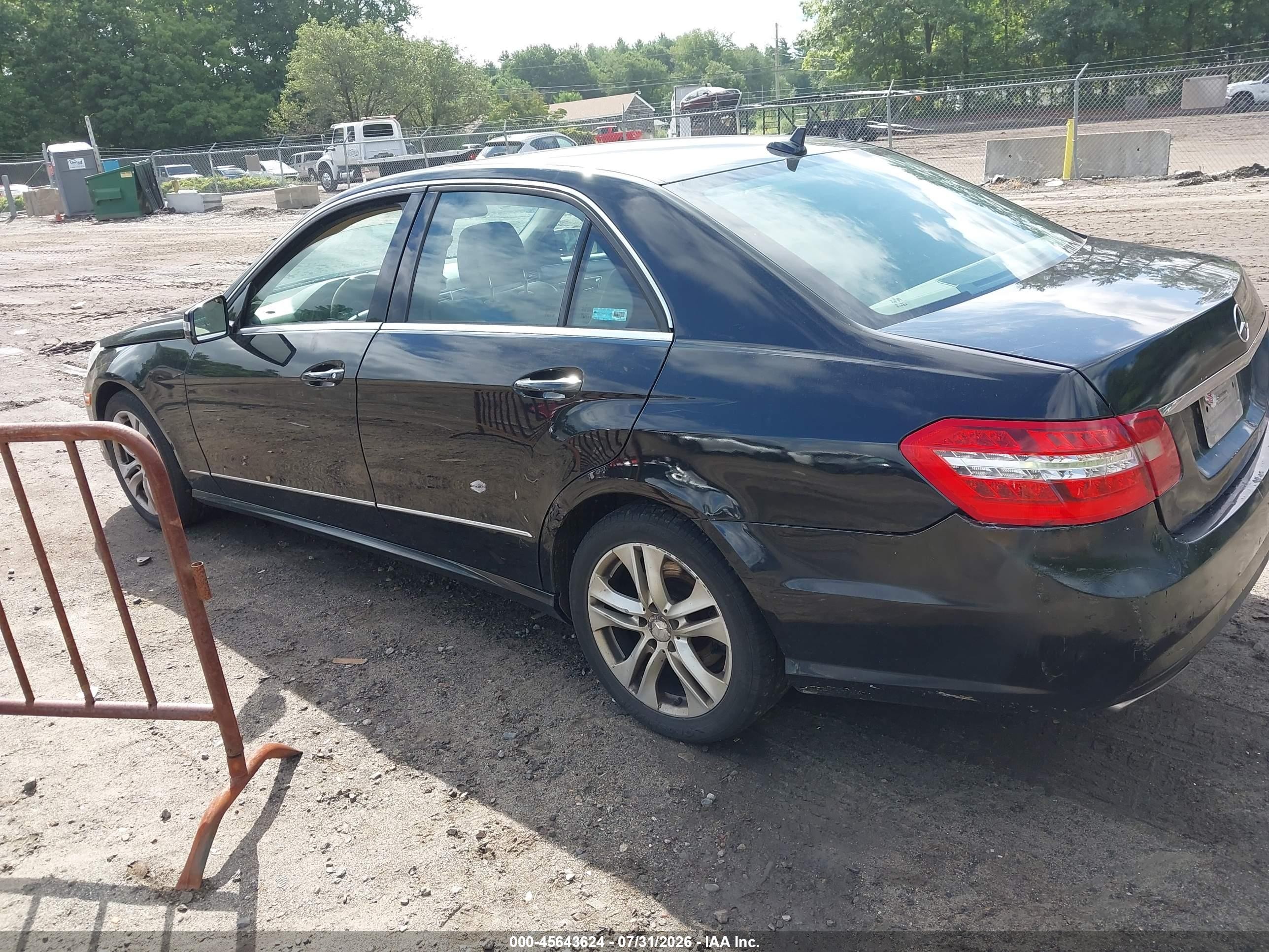 2011 Mercedes-benz E 350 4matic Black vin: WDDHF8HB6BA455069
