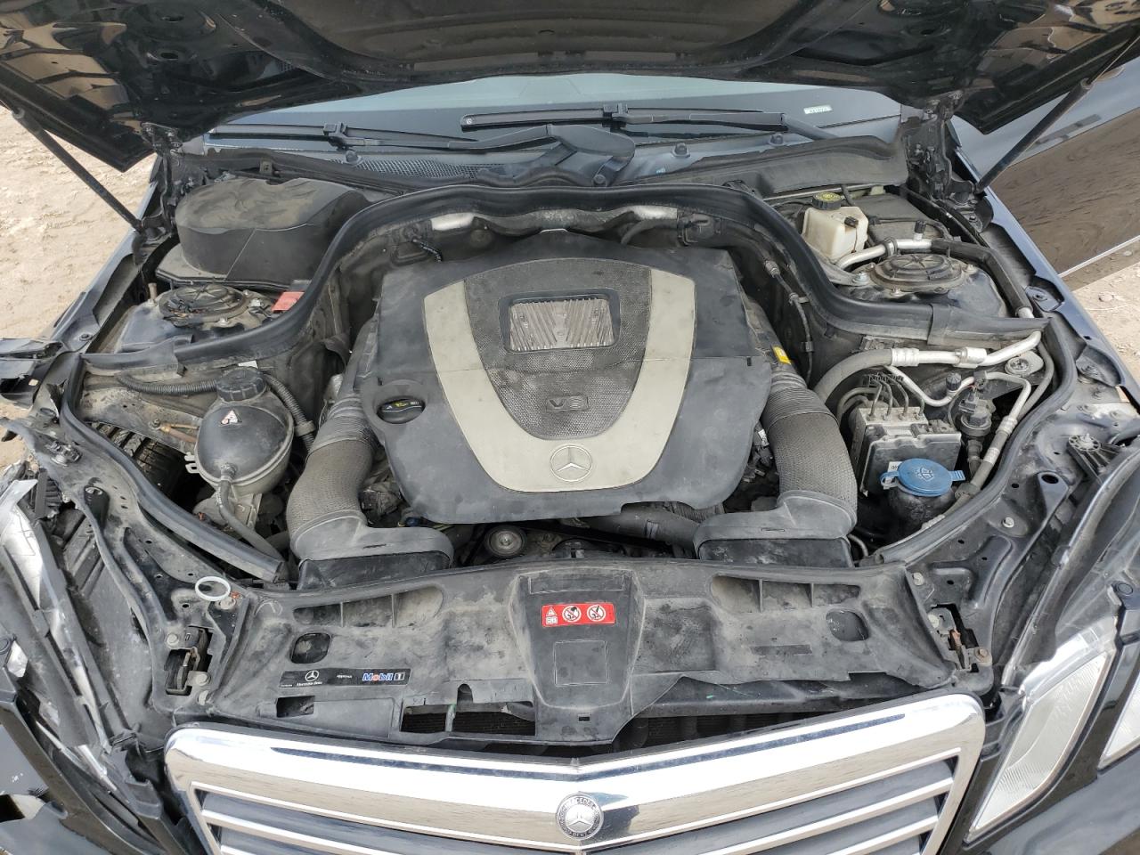 2010 Mercedes-benz E 350 4matic Черный vin: WDDHF8HB7AA085801