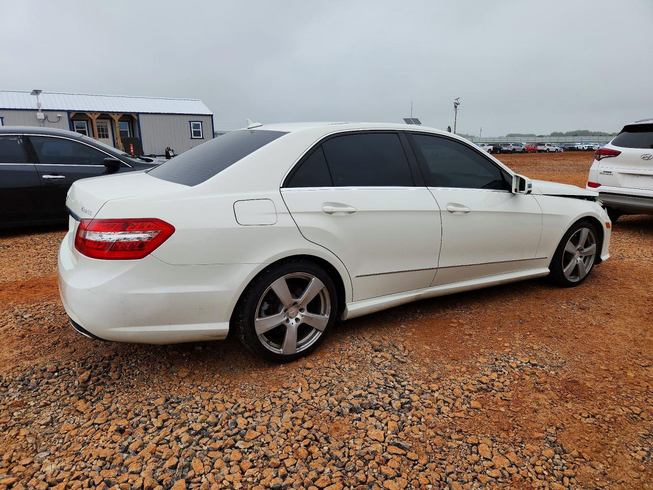 2010 Mercedes-benz E 350 4matic Белый vin: WDDHF8HB7AA169911