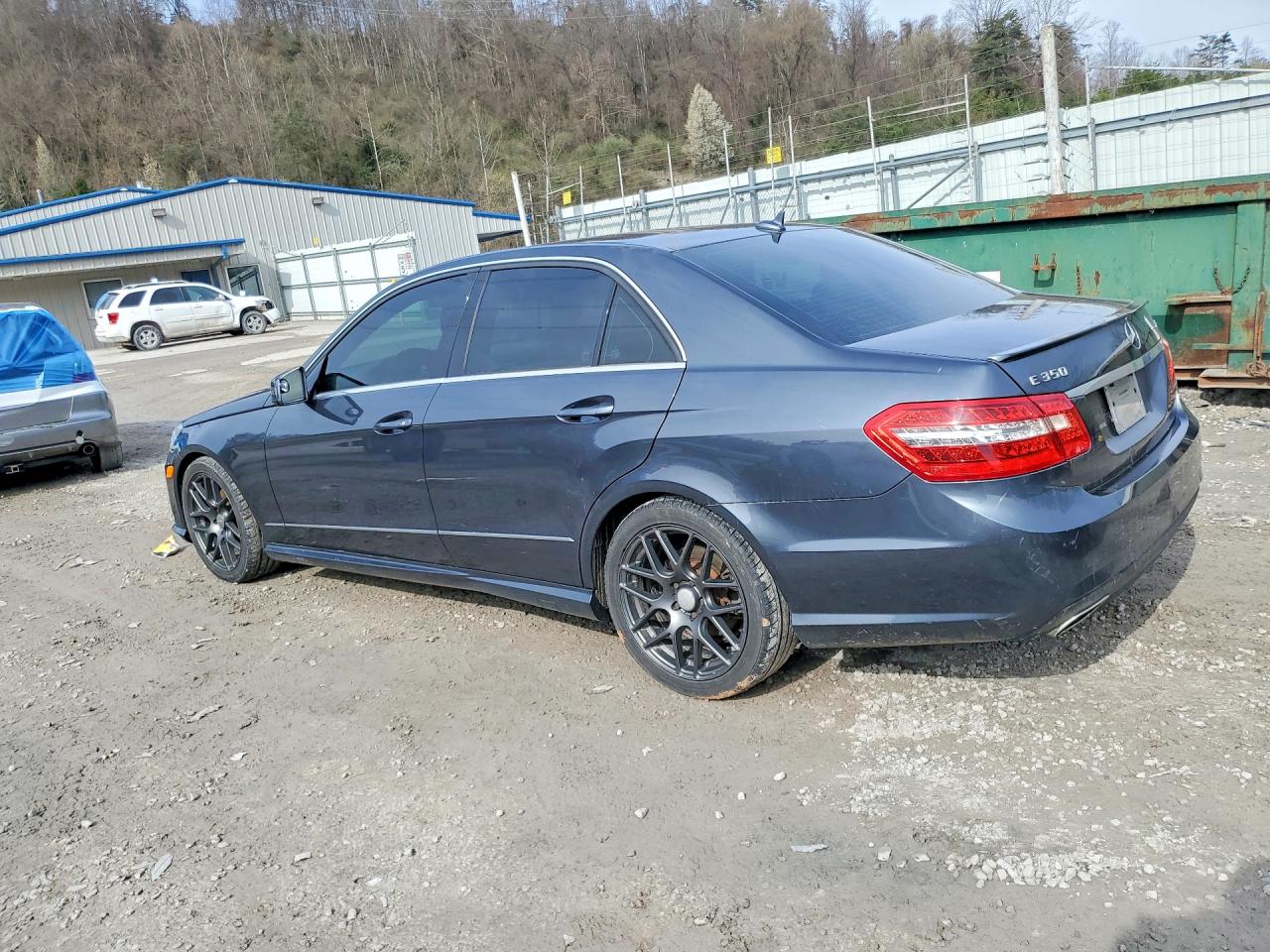 2010 Mercedes-benz E 350 4matic Black vin: WDDHF8HB7AA215771