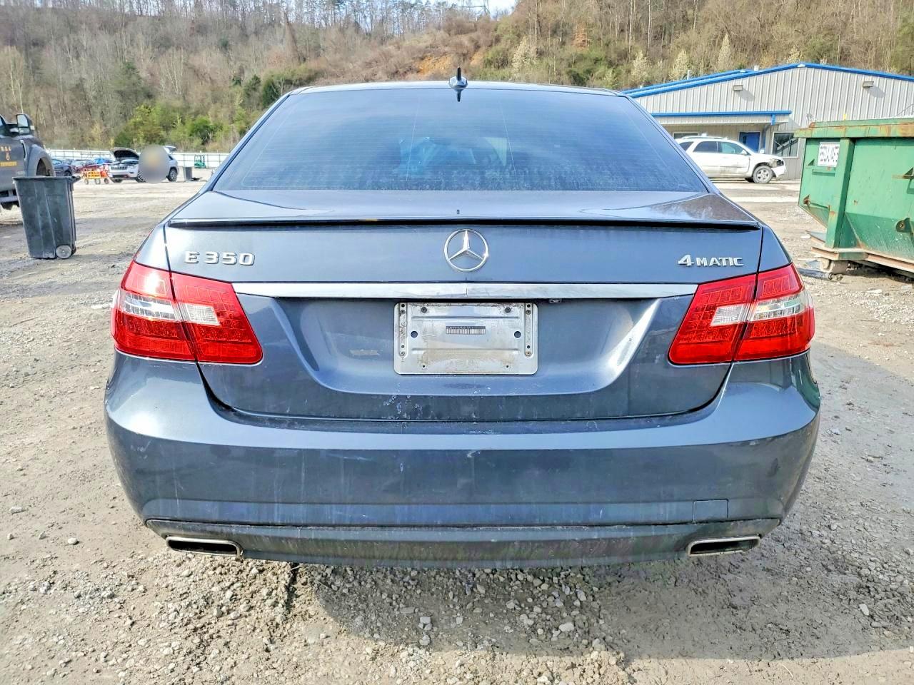 2010 Mercedes-benz E 350 4matic Black vin: WDDHF8HB7AA215771