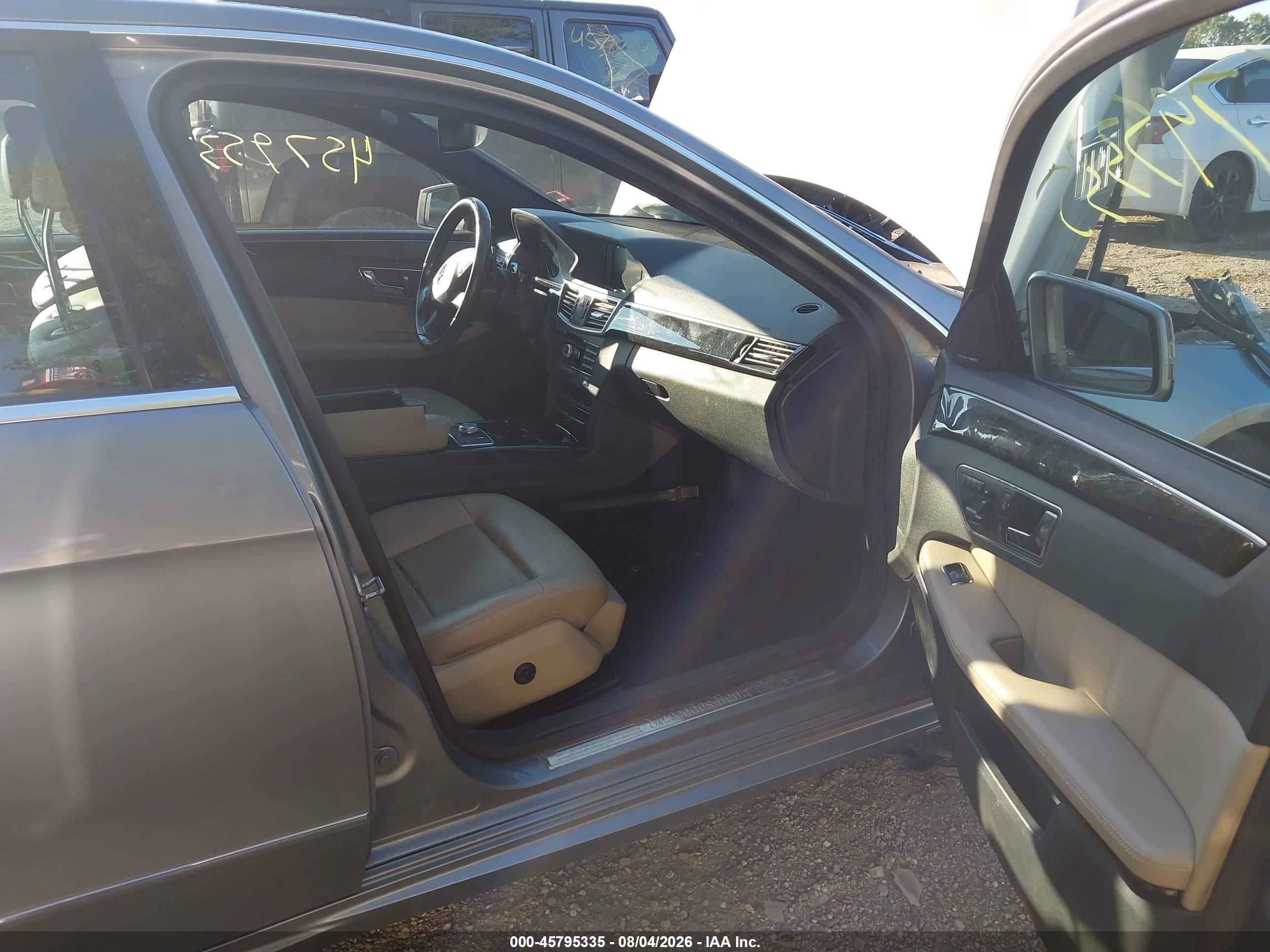 2010 Mercedes-benz E 350 4matic Gray vin: WDDHF8HB7AA220209