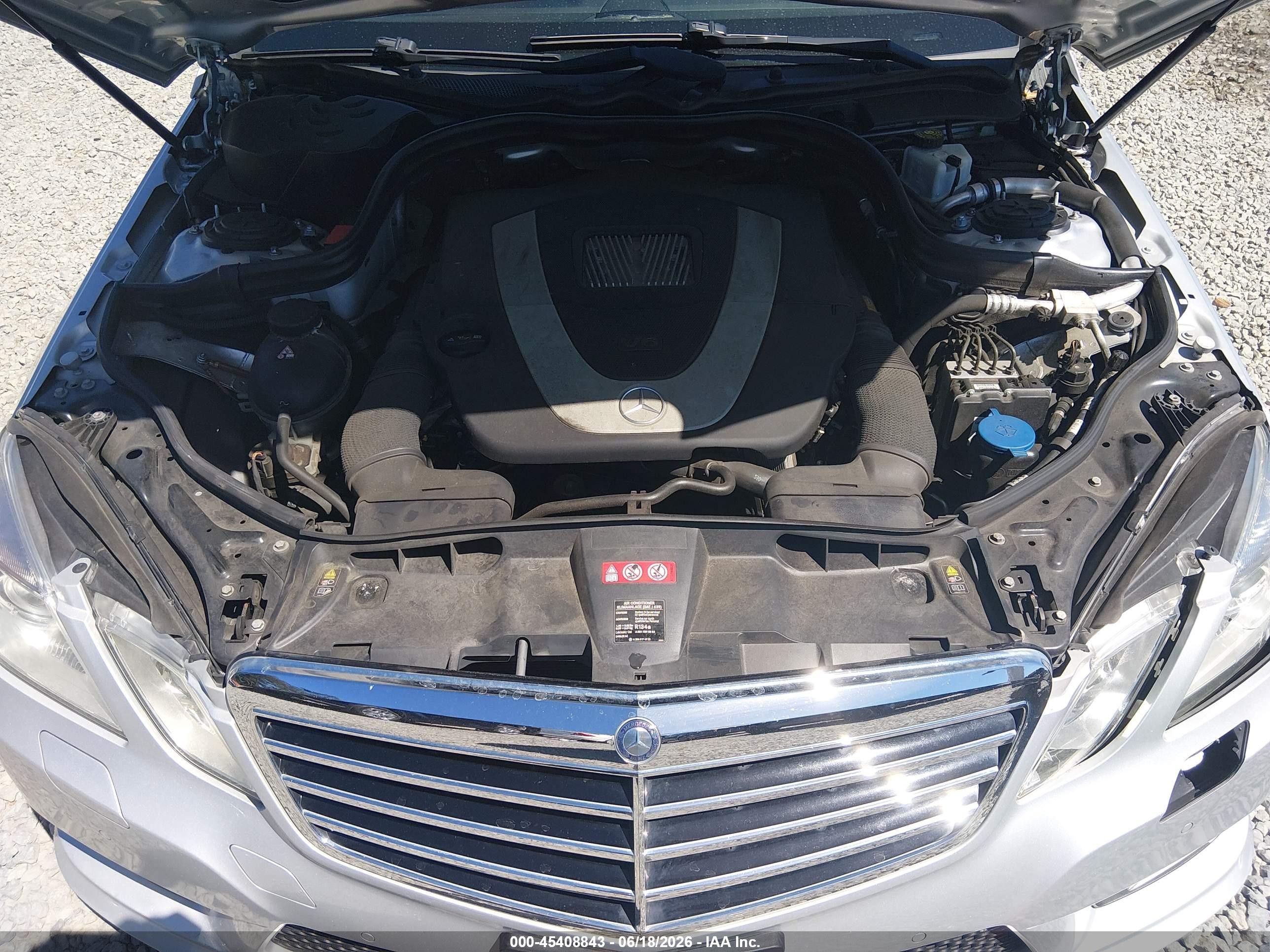 2011 Mercedes-benz E 350 4matic Silver vin: WDDHF8HB7BA300109