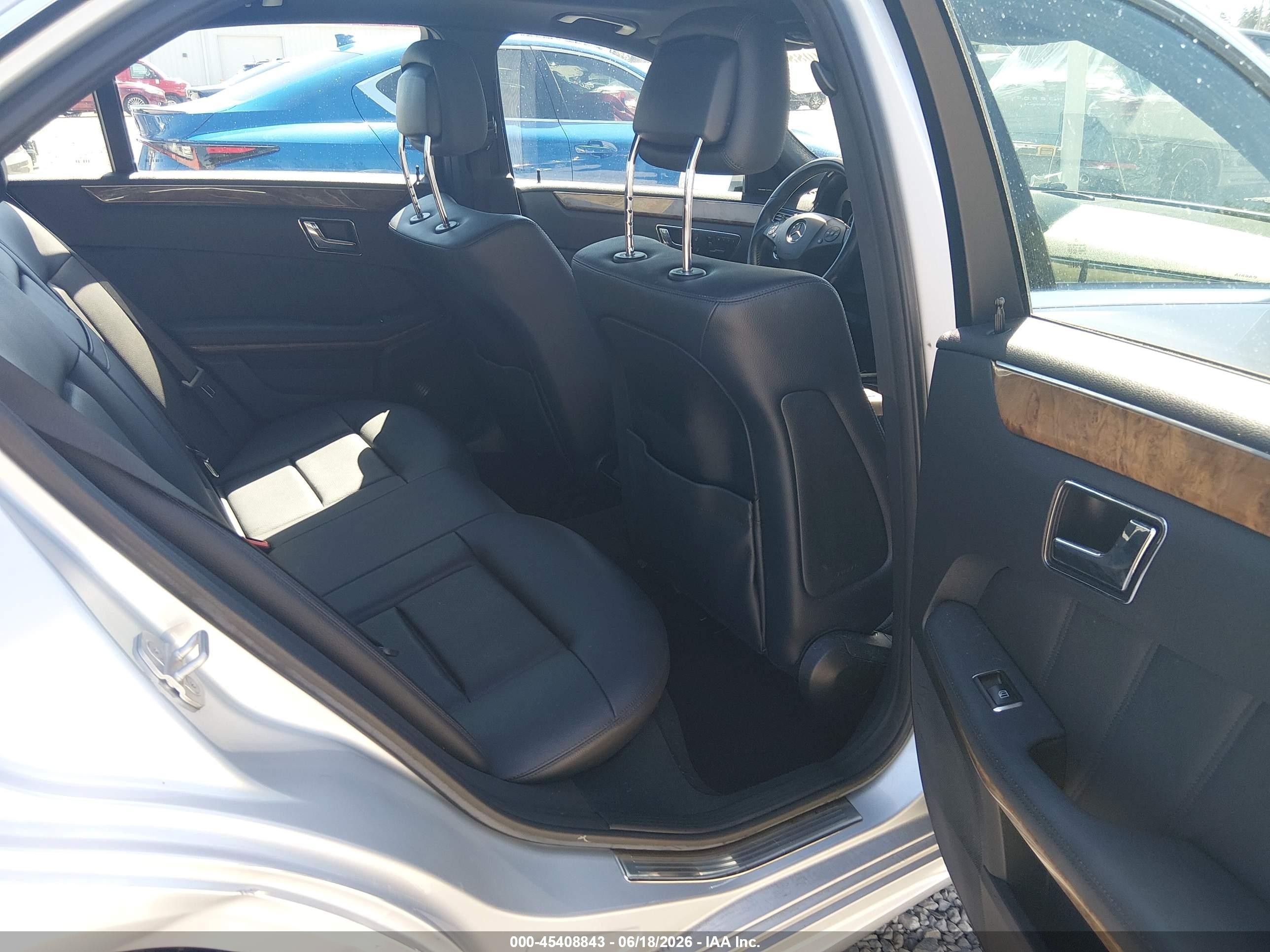 2011 Mercedes-benz E 350 4matic Silver vin: WDDHF8HB7BA300109