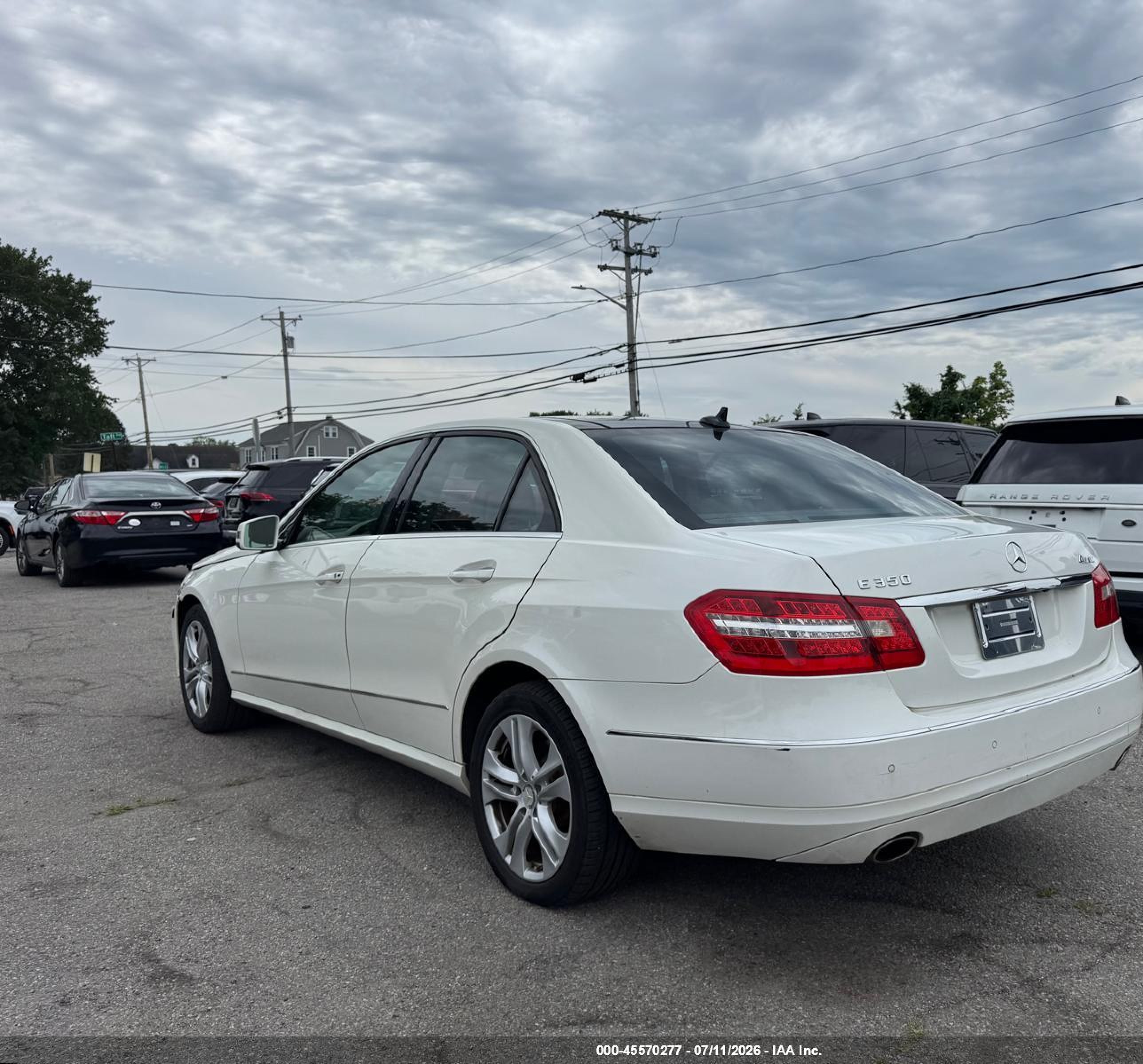 2011 Mercedes-benz E 350 4matic White vin: WDDHF8HB7BA349889