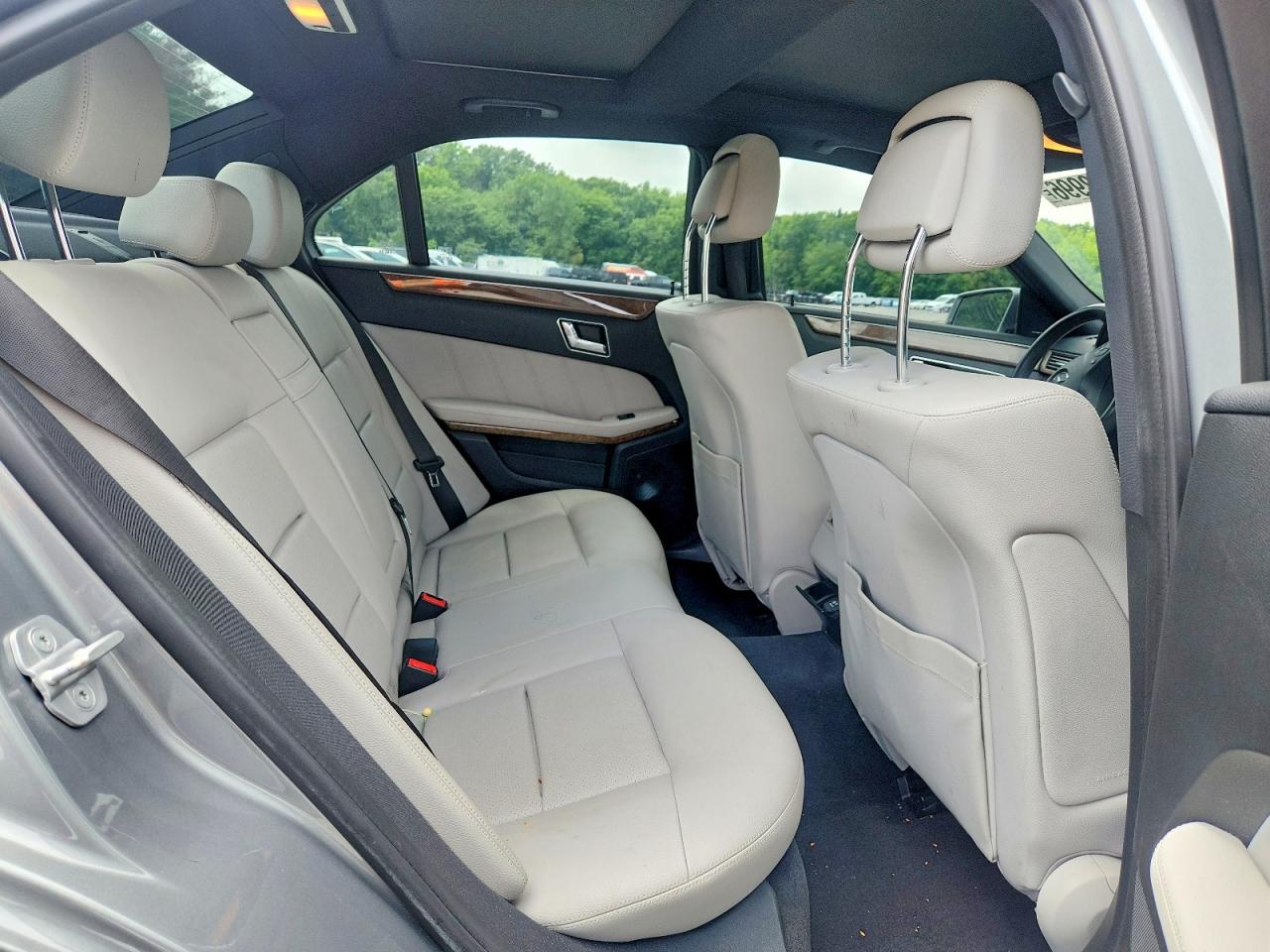 2011 Mercedes-benz E 350 4matic Silver vin: WDDHF8HB7BA434313