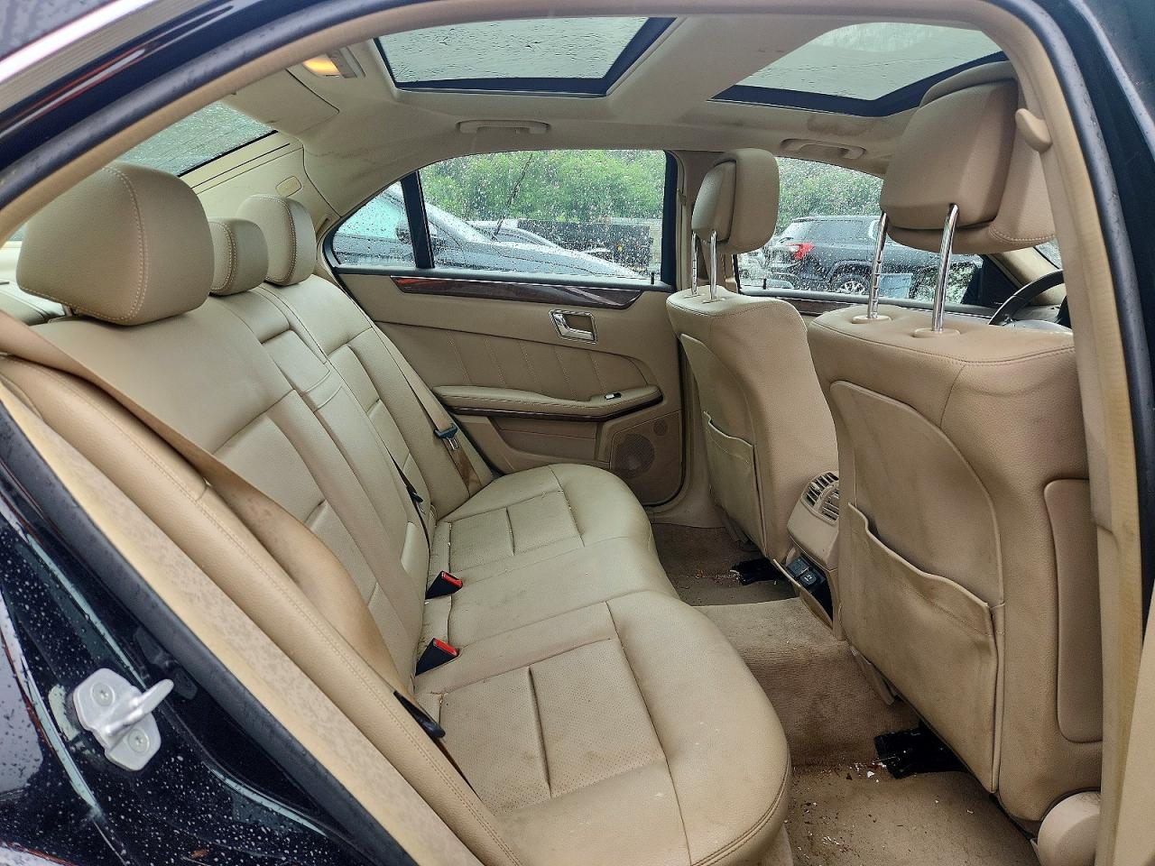 2011 Mercedes-benz E 350 4matic Black vin: WDDHF8HB7BA485441