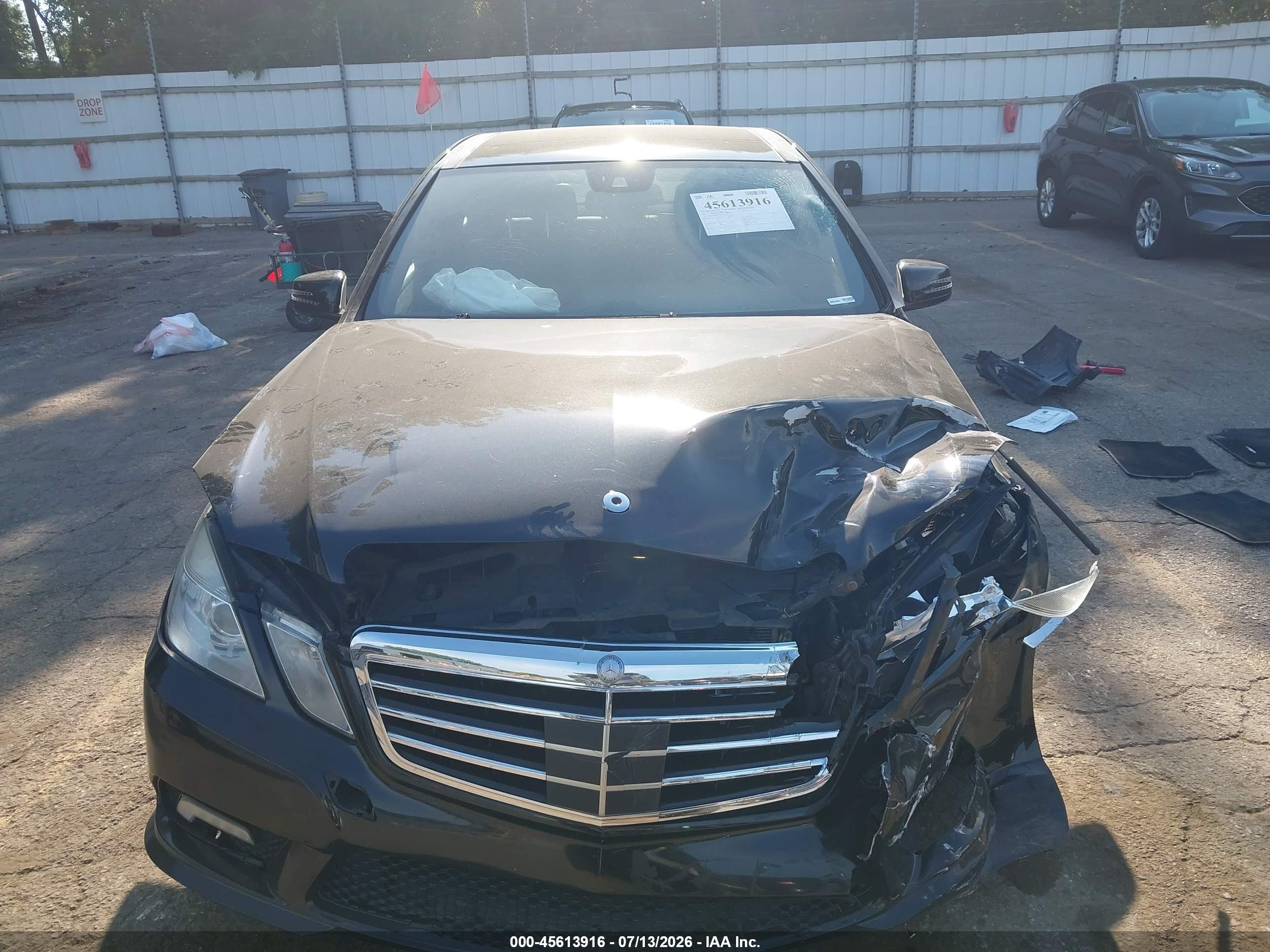 2011 Mercedes-benz E 350 4matic Black vin: WDDHF8HB7BA505509